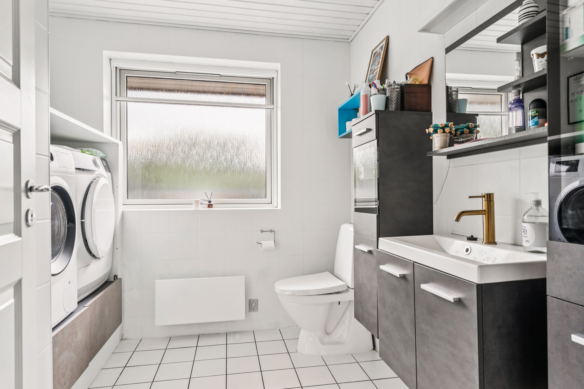 Fremhævet badeværelse billede i fuldskærmstilstand. Billede af Svinget 2, Nørbæk, 8990 Fårup