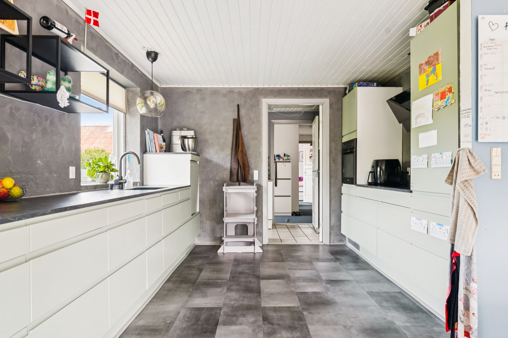 Fremhævet køkken billede i fuldskærmstilstand. Billede af Svinget 2, Nørbæk, 8990 Fårup