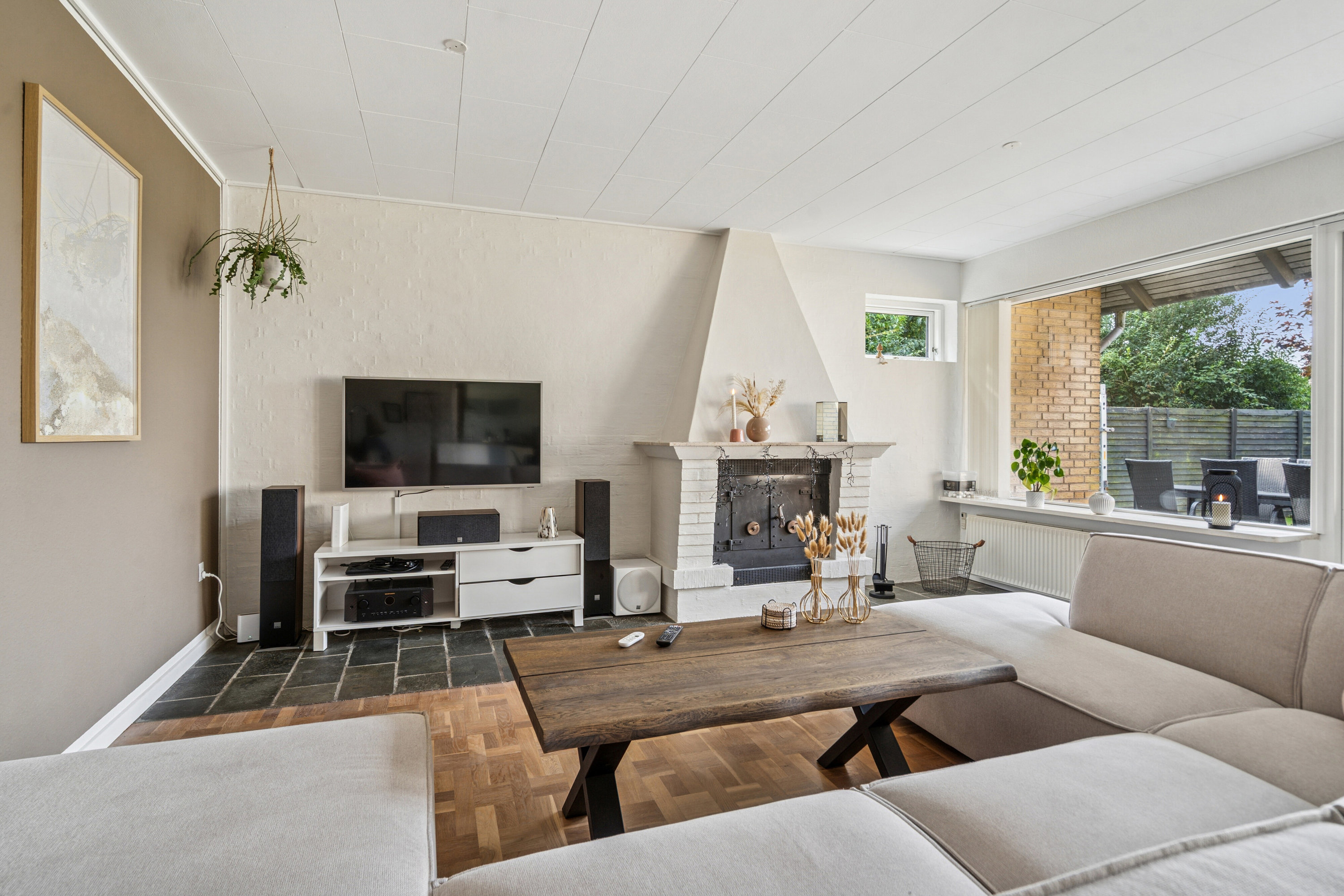 Miniaturebillede 1: stue. Billede af Vedbendvej 1, 5550 Langeskov