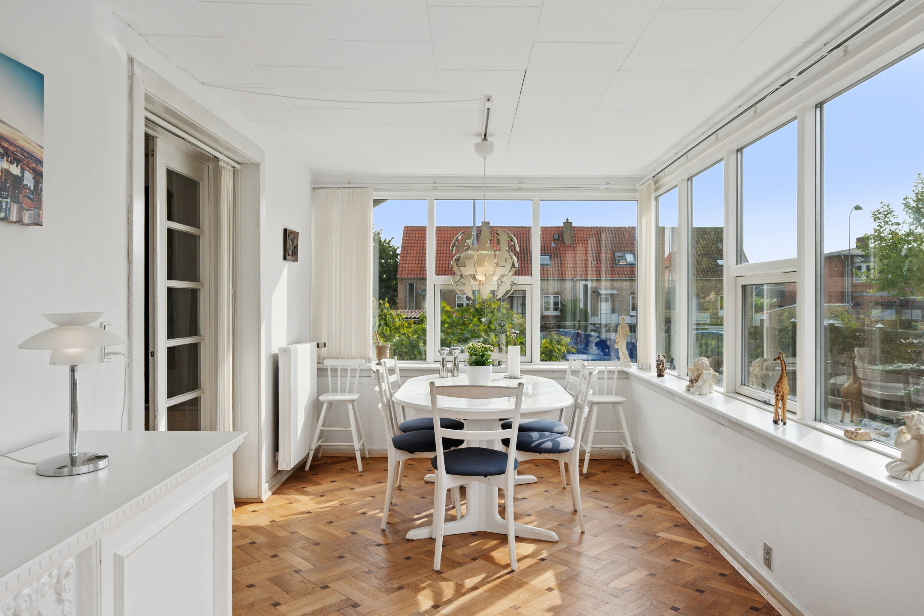 Fremhævet spisestue billede i fuldskærmstilstand. Billede af Rødovrevej 15, 2610 Rødovre