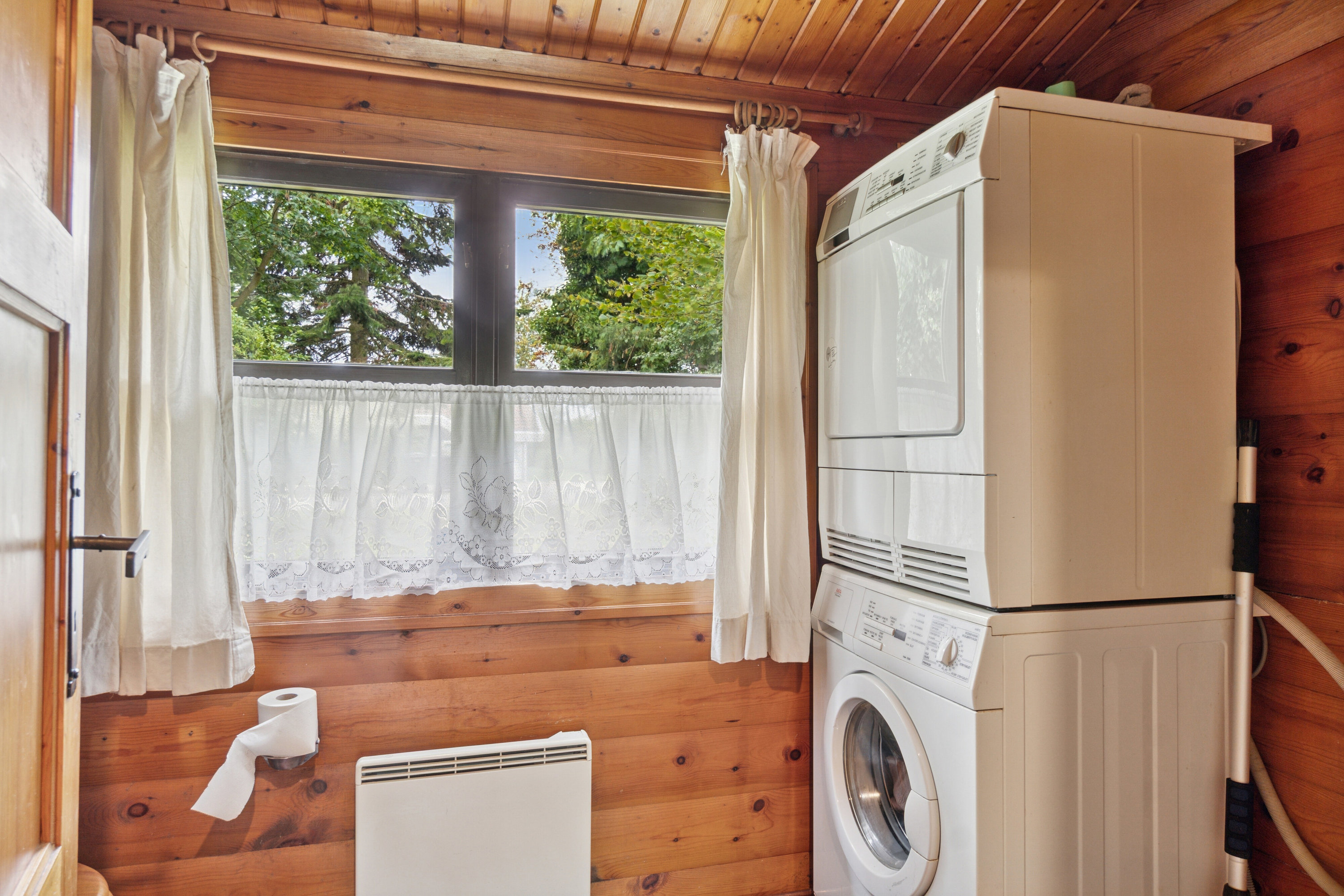 Fremhævet badeværelse billede i fuldskærmstilstand. Billede af Hjejlevej 17, Kirke Stillinge, 4200 Slagelse