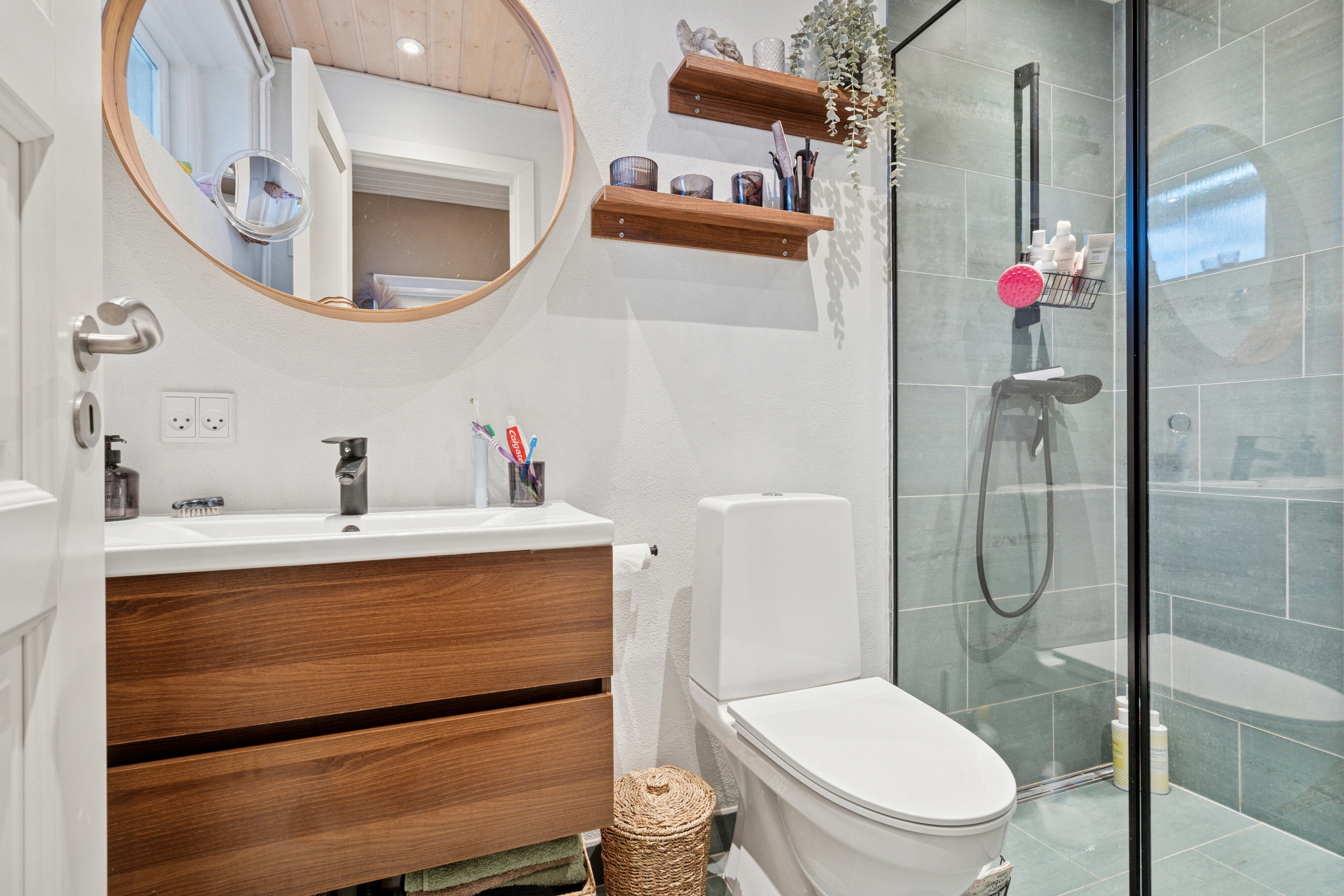 Fremhævet badeværelse billede i fuldskærmstilstand. Billede af Hedvigsvej 8A, 4654 Faxe Ladeplads