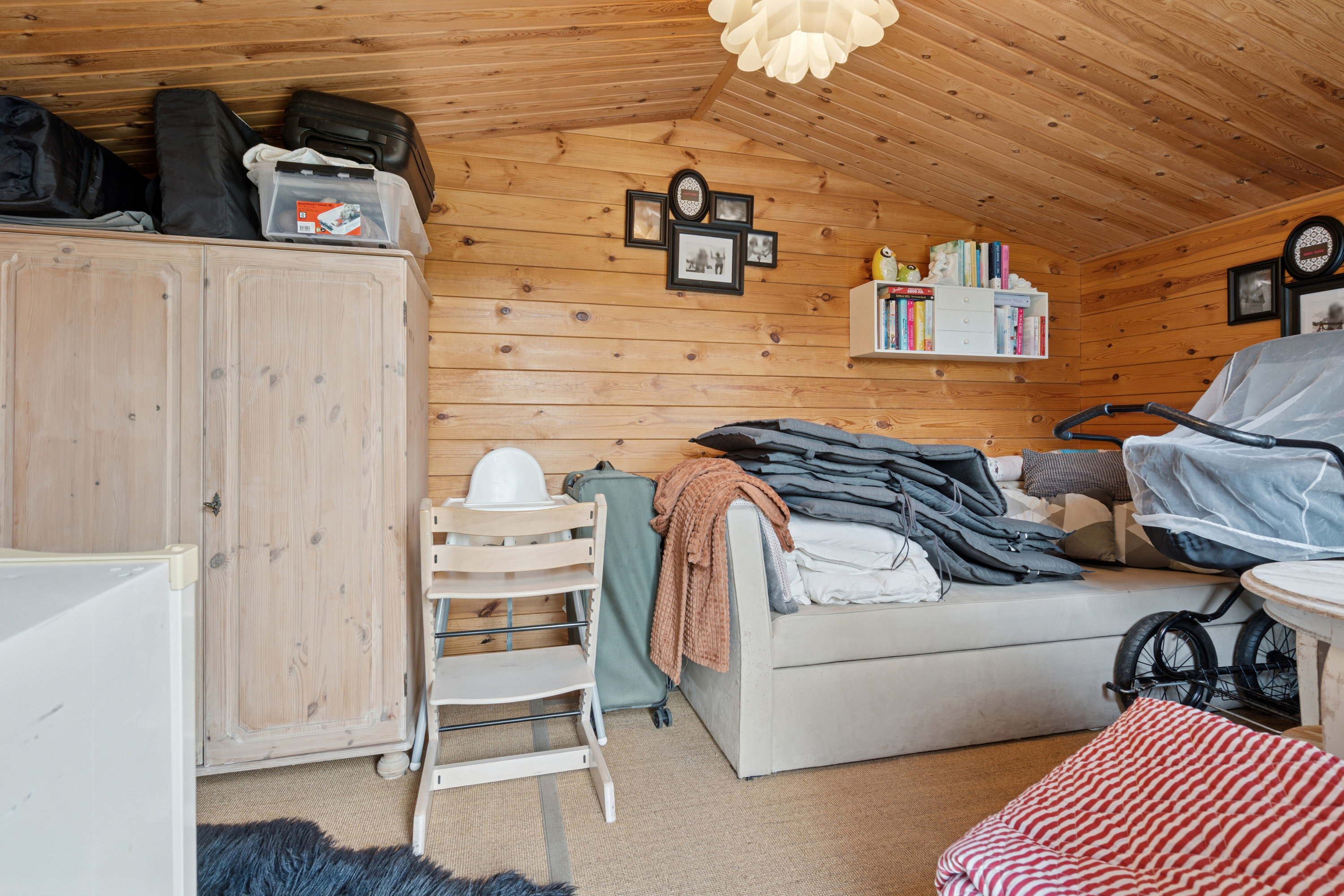 Fremhævet værelse billede i fuldskærmstilstand. Billede af Hedvigsvej 8A, 4654 Faxe Ladeplads