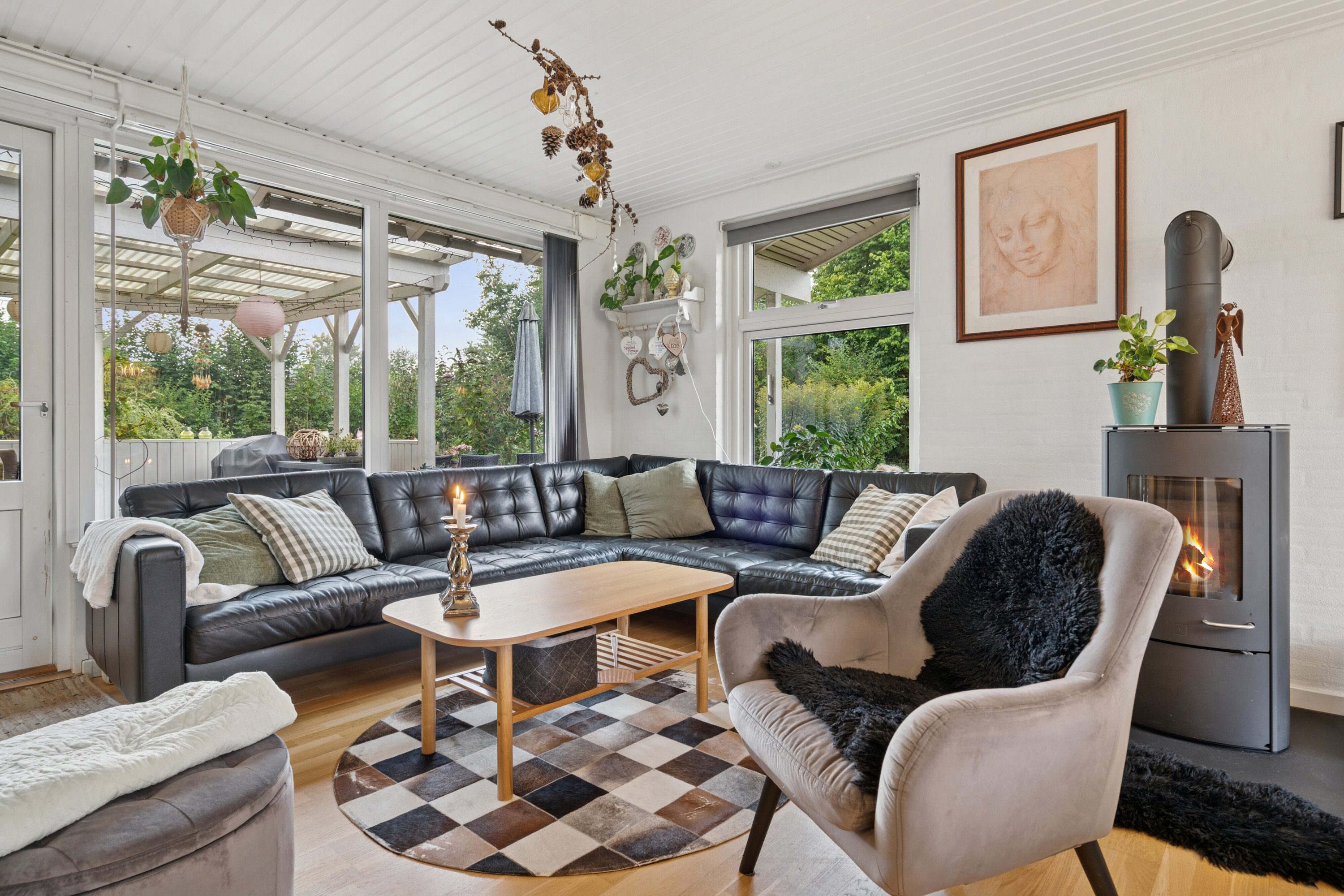 Fremhævet stue billede i fuldskærmstilstand. Billede af Hedvigsvej 8A, 4654 Faxe Ladeplads