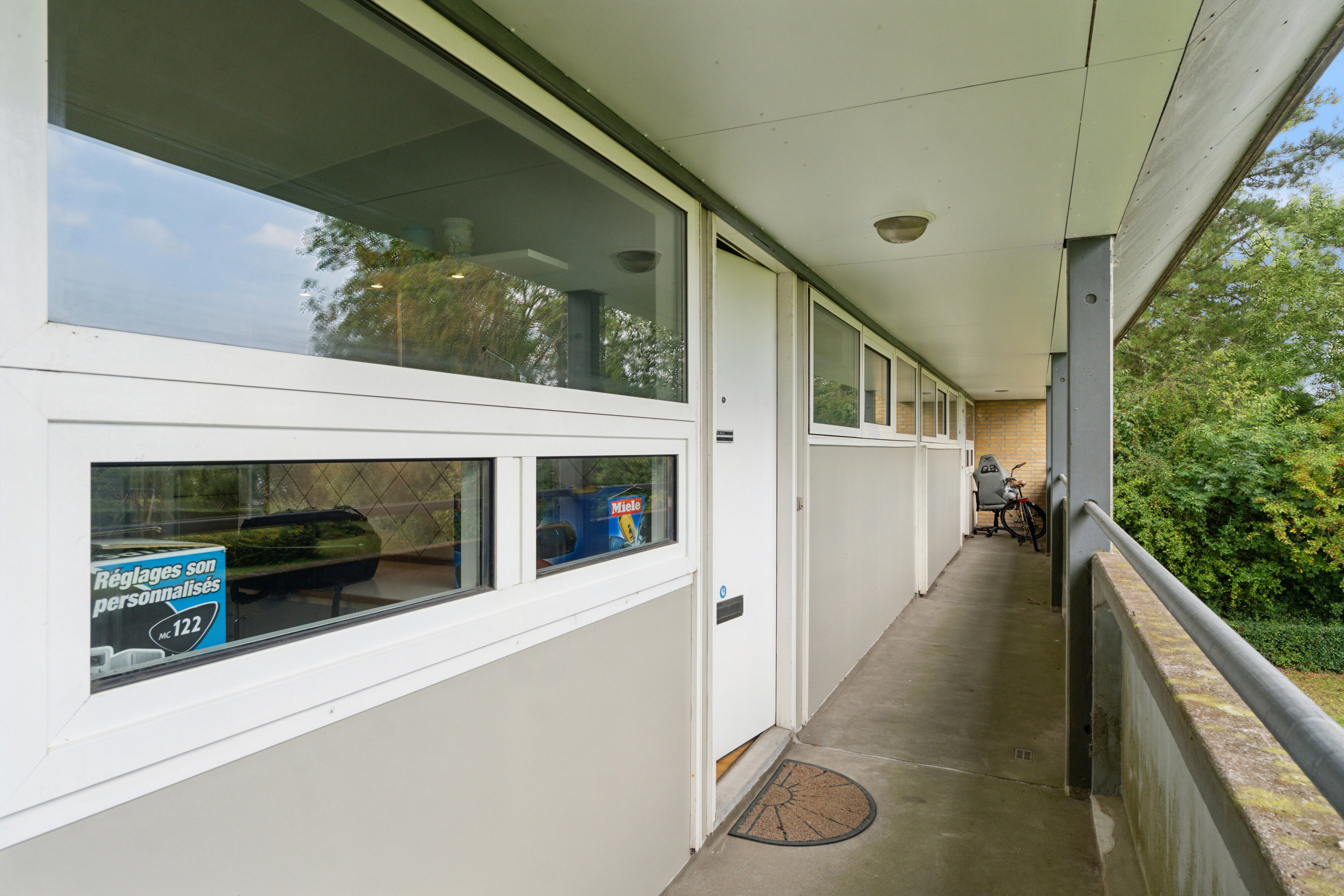 Fremhævet altan billede i fuldskærmstilstand. Billede af Dommervænget 4E, 1. 4., 4000 Roskilde