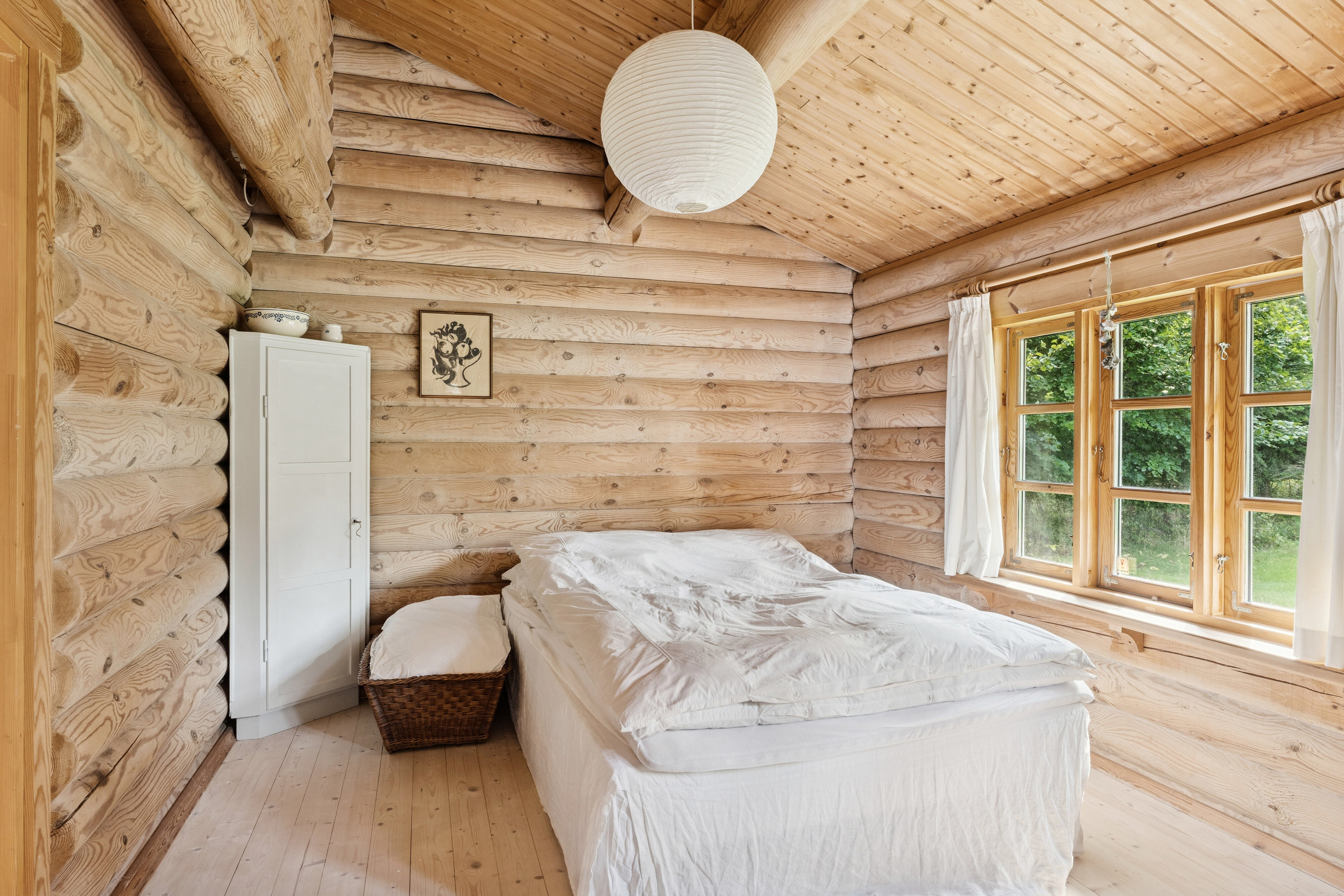 Fremhævet soveværelse billede i fuldskærmstilstand. Billede af Spurvevej 19, Ellinge Lyng, 4560 Vig