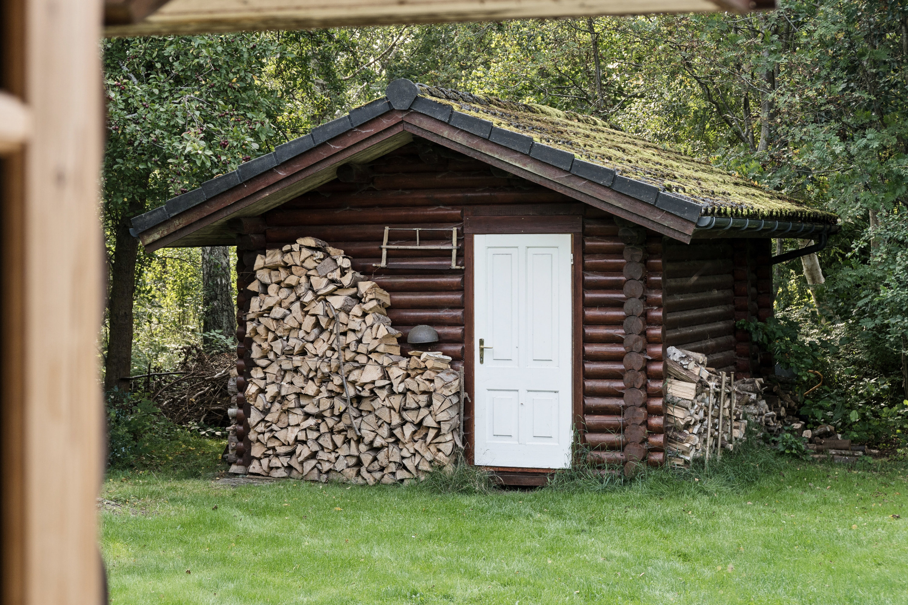 Fremhævet udendørs billede i fuldskærmstilstand. Billede af Spurvevej 19, Ellinge Lyng, 4560 Vig