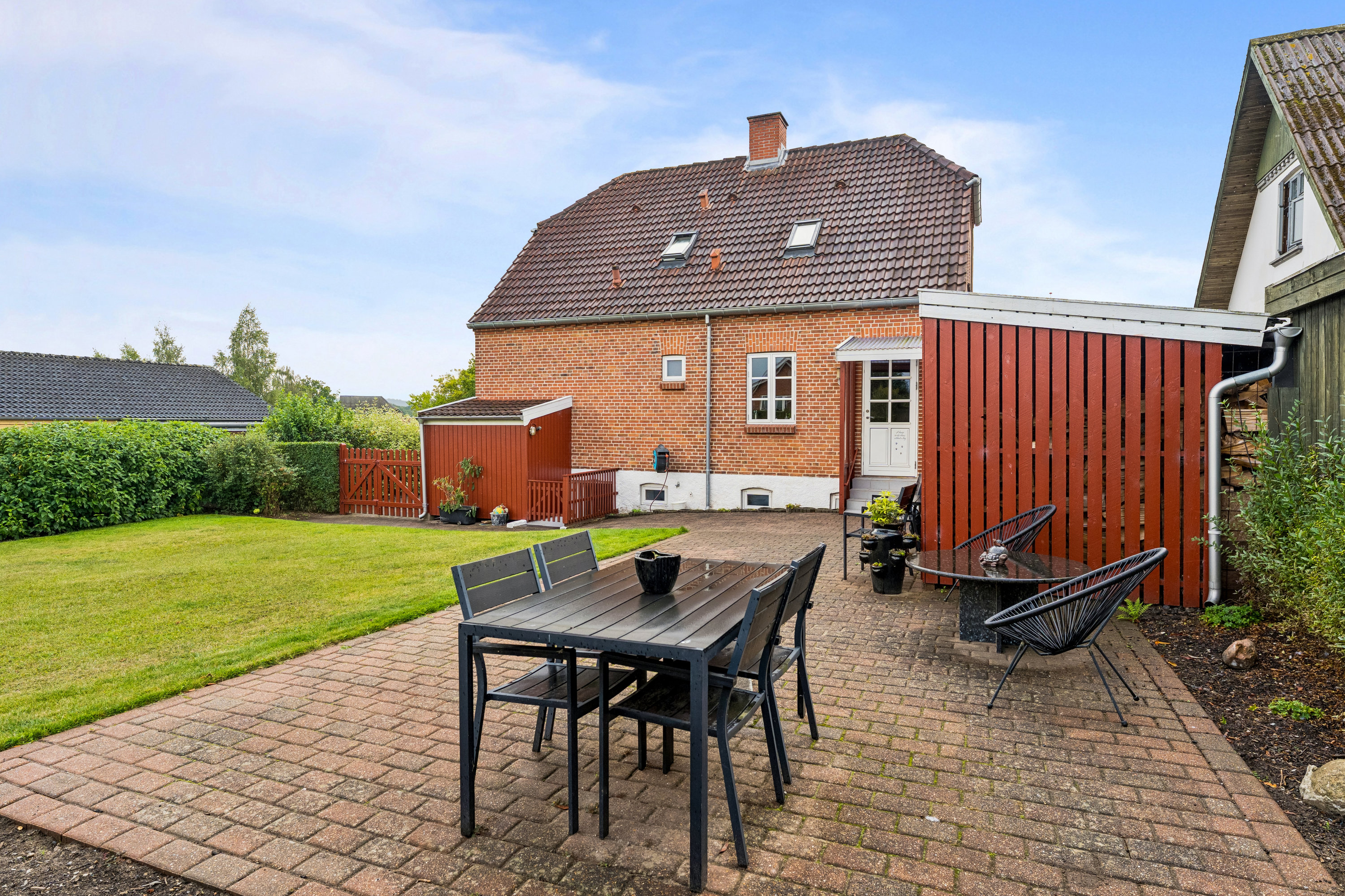 Fremhævet terrasse billede i fuldskærmstilstand. Billede af Fælledvej 12, 8870 Langå