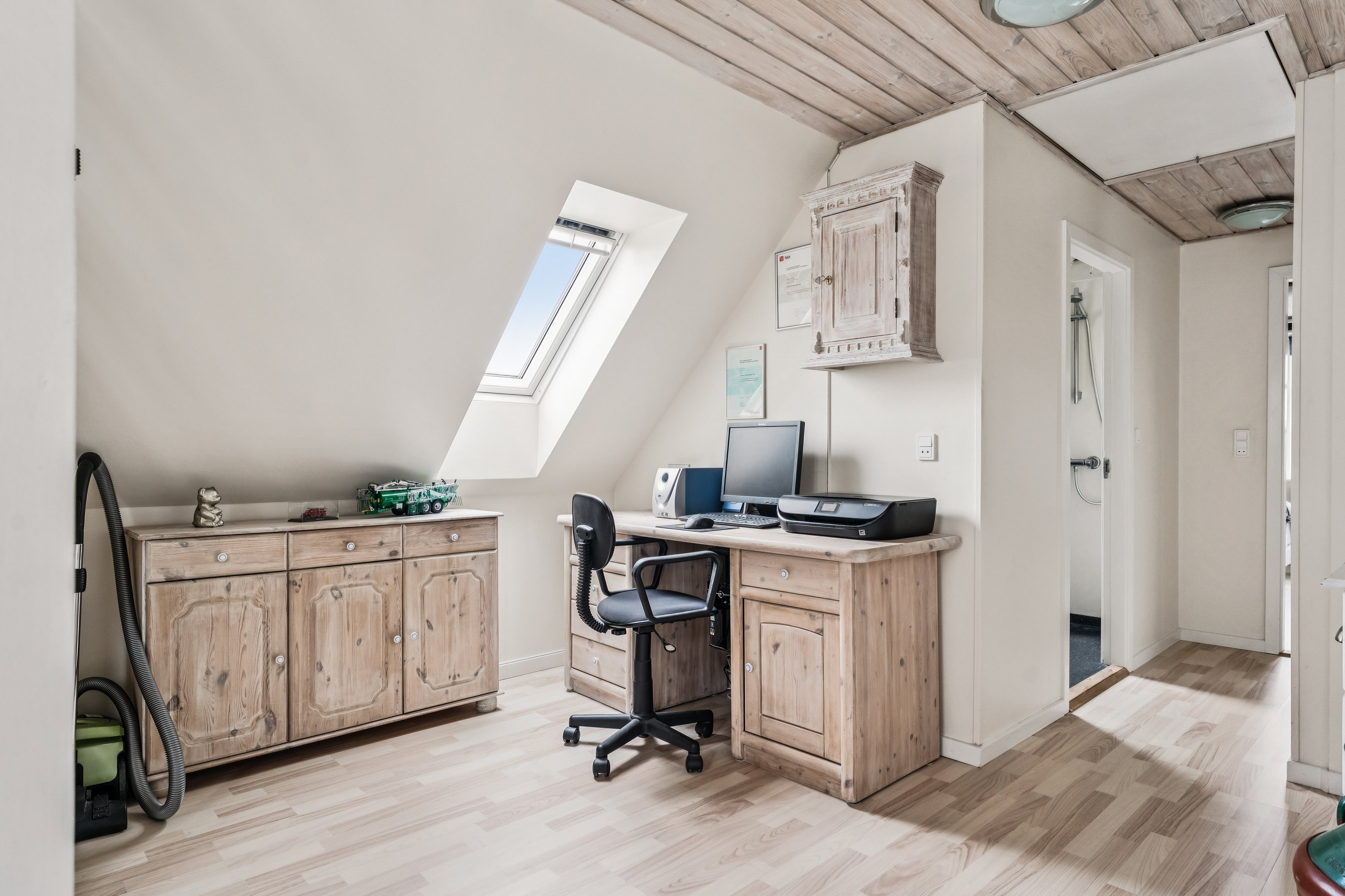 Fremhævet værelse billede i fuldskærmstilstand. Billede af Fælledvej 12, 8870 Langå