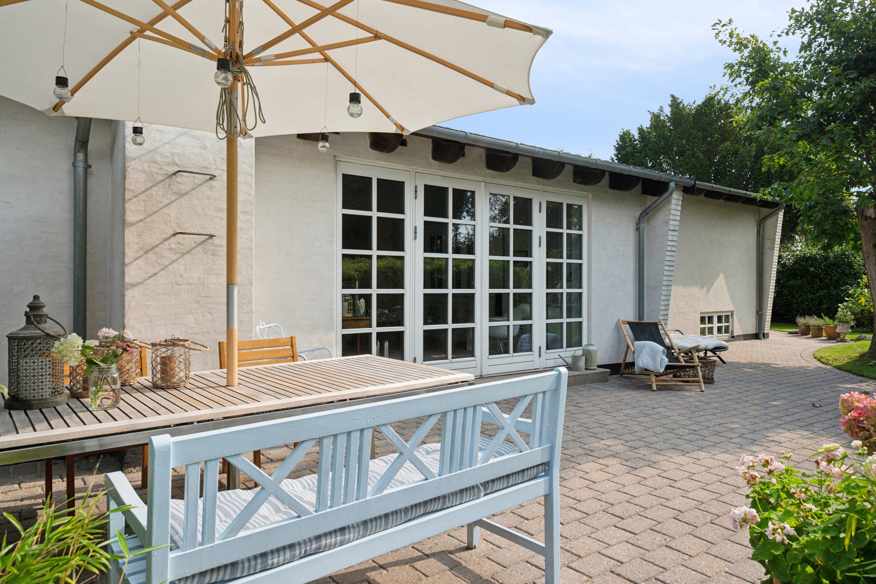 Fremhævet terrasse billede i fuldskærmstilstand. Billede af Ejbydalsvej 12, 2600 Glostrup