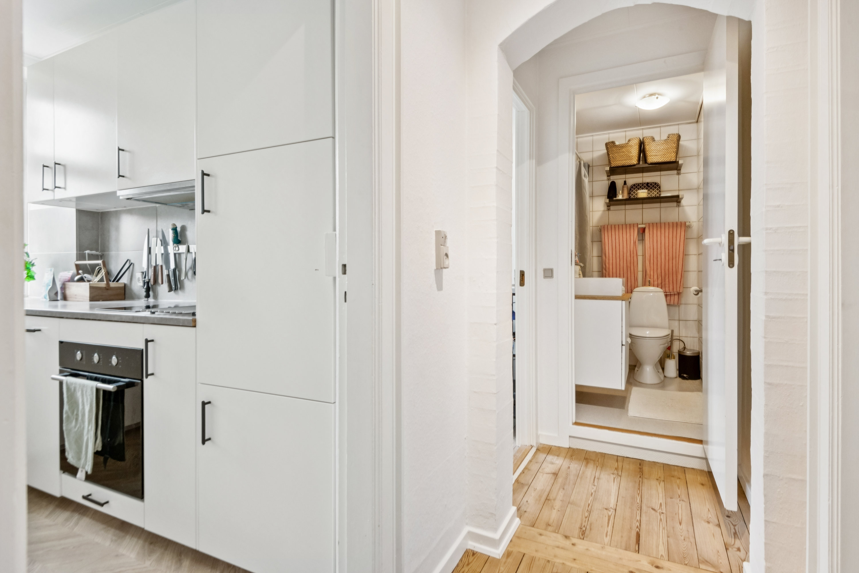 Fremhævet gang billede i fuldskærmstilstand. Billede af Kastetvej 54, 2. th., 9000 Aalborg