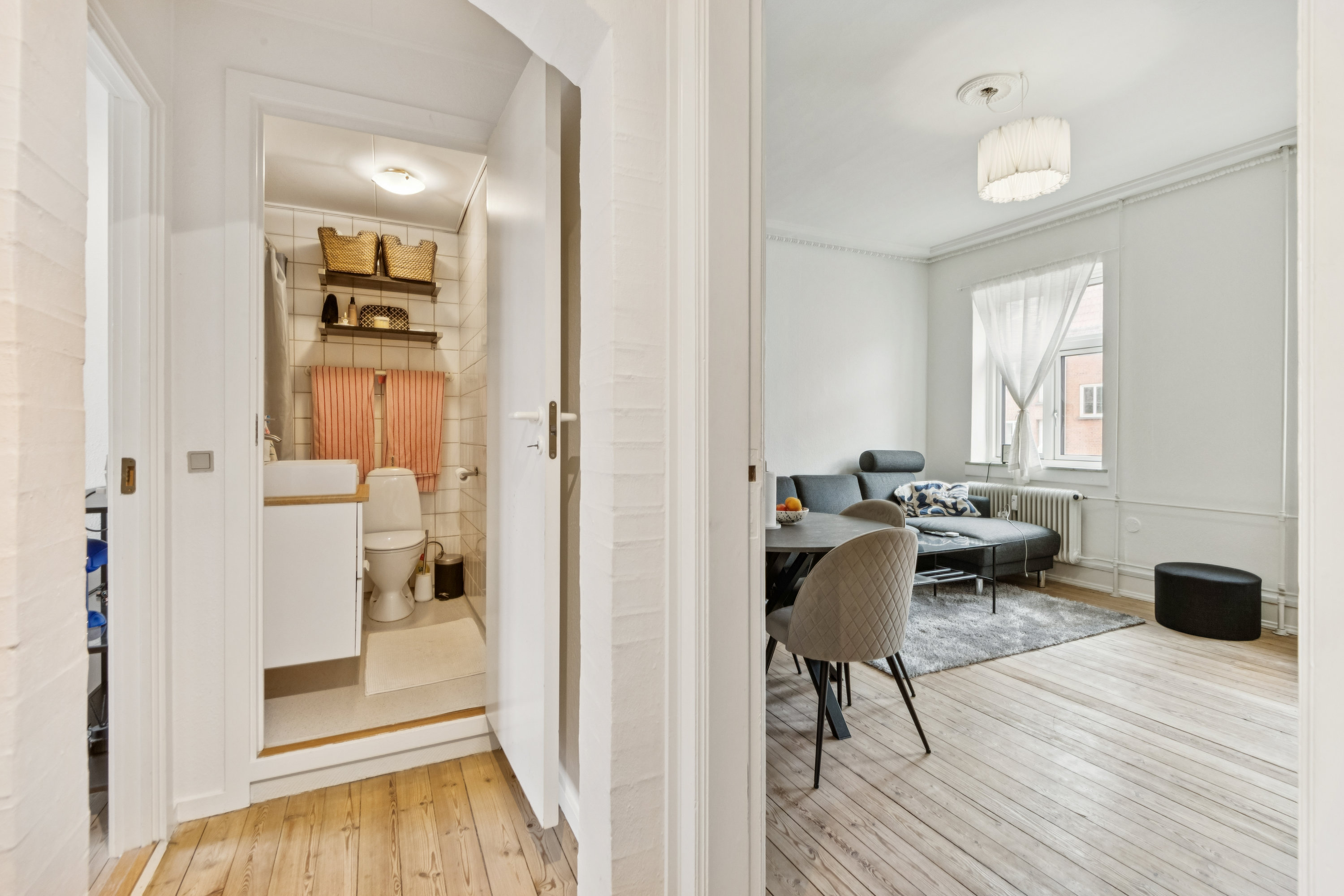 Fremhævet gang billede i fuldskærmstilstand. Billede af Kastetvej 54, 2. th., 9000 Aalborg