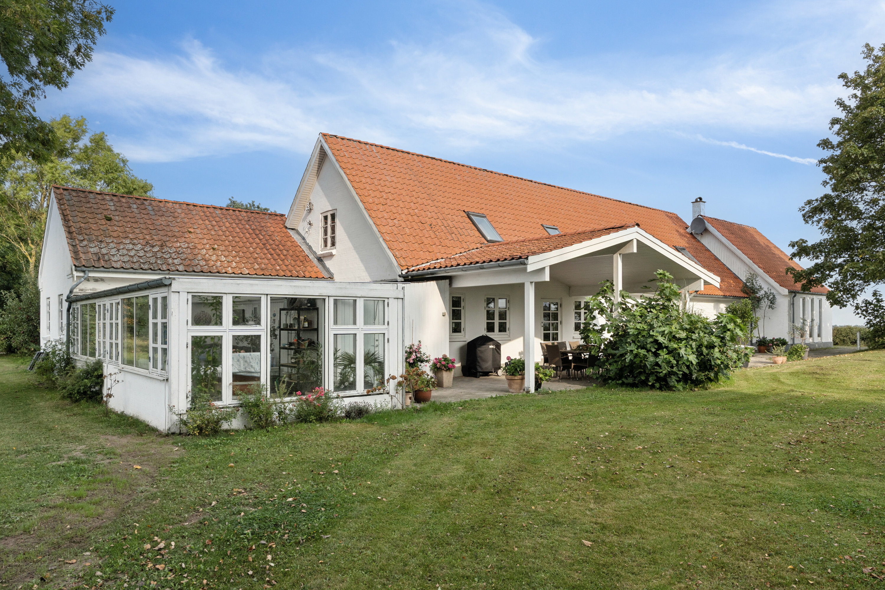 Fremhævet set fra haven billede i fuldskærmstilstand. Billede af Stenbjergvej 8, 4550 Asnæs