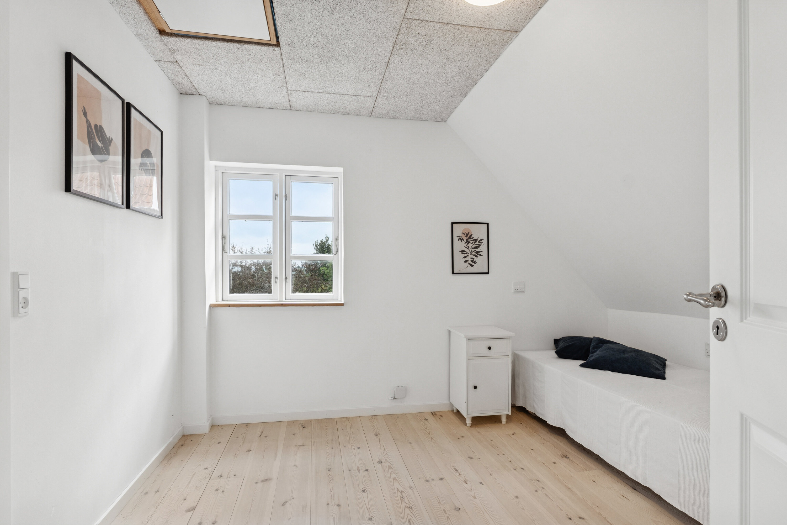 Fremhævet værelse lejlighed billede i fuldskærmstilstand. Billede af Stenbjergvej 8, 4550 Asnæs