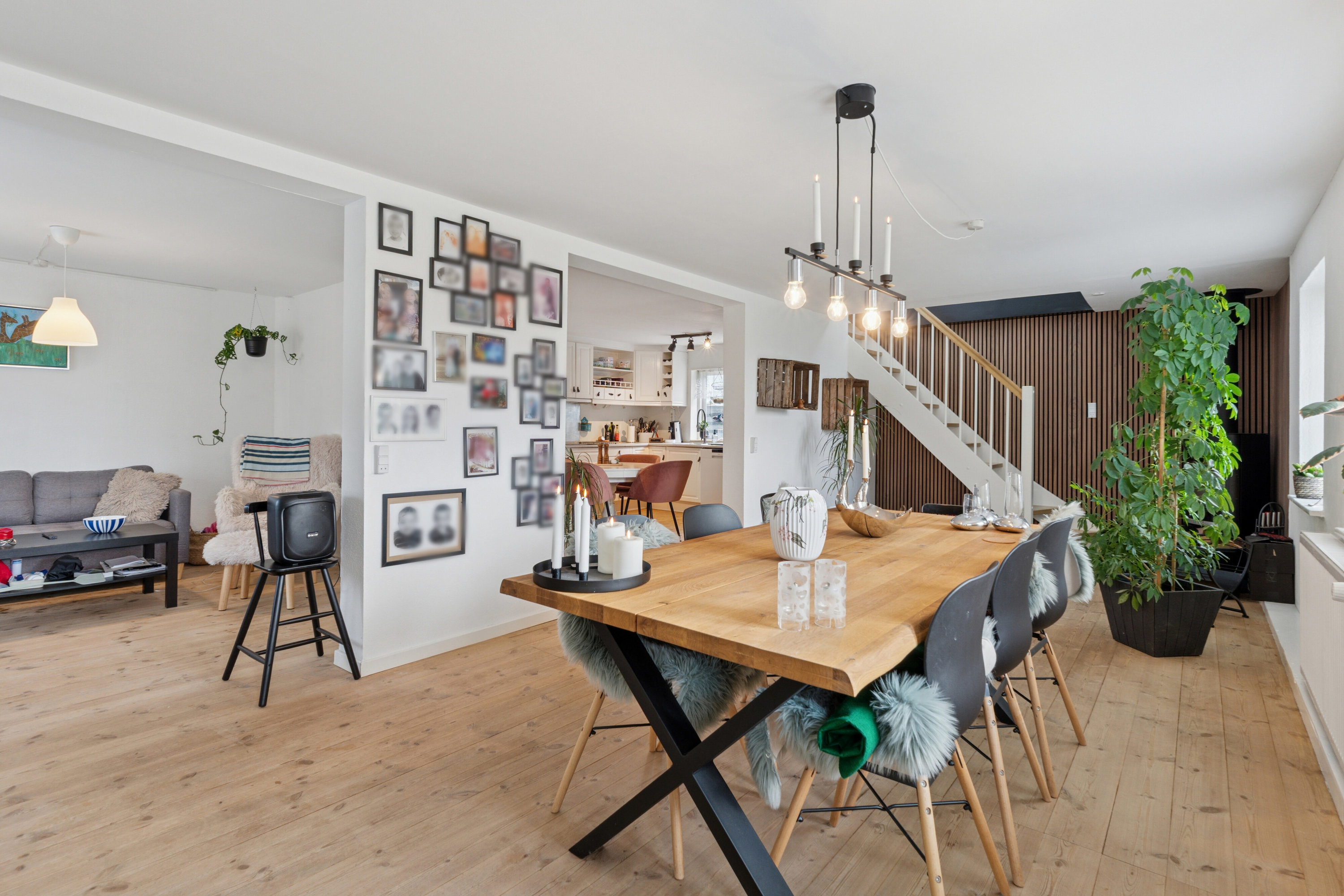 Fremhævet spisestue billede i fuldskærmstilstand. Billede af Sdr. Højrupvejen 112, Søllinge, 5750 Ringe