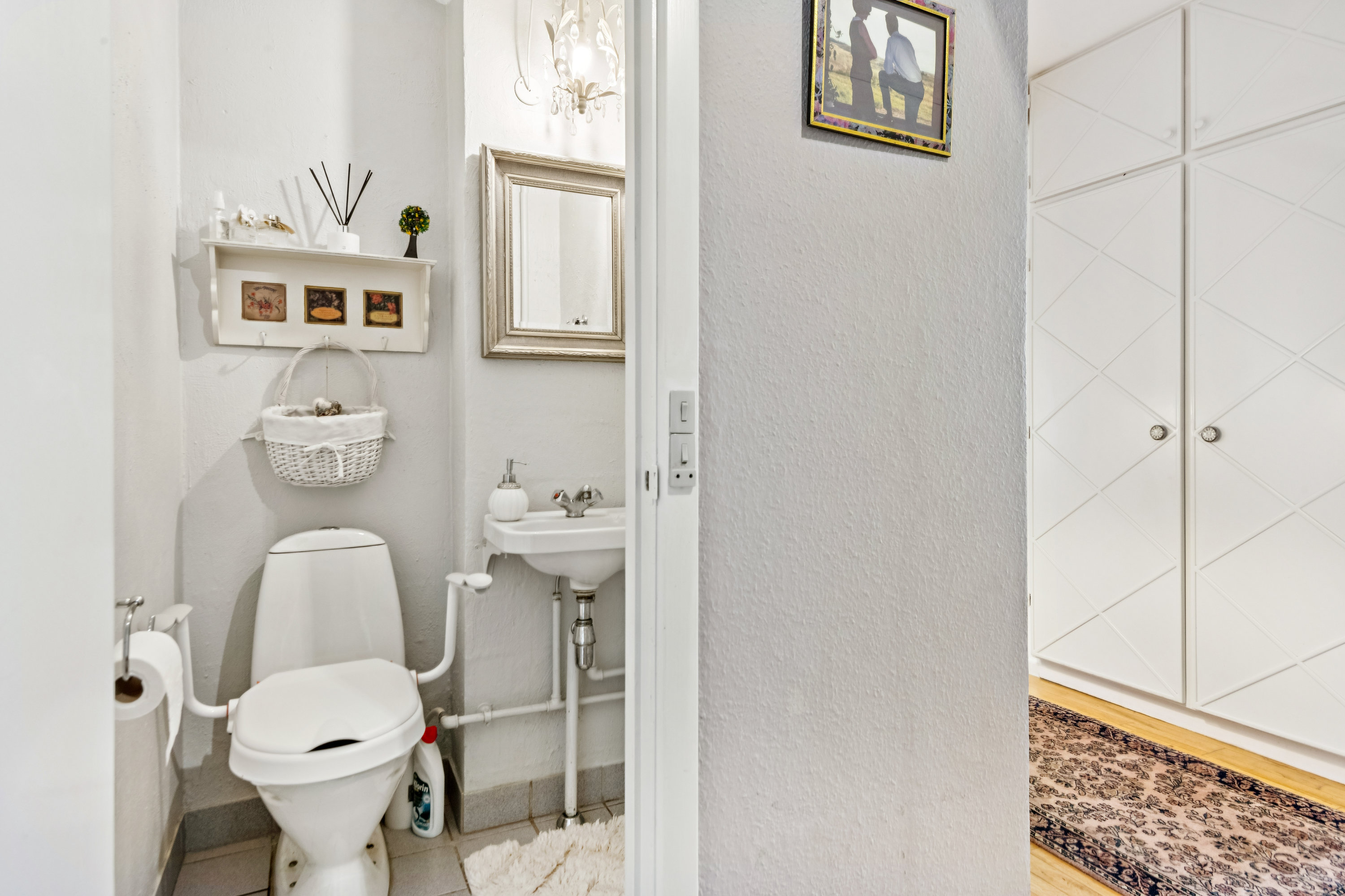 Fremhævet badeværelse billede i fuldskærmstilstand. Billede af Enggårdsgade 56, st.. th., 9000 Aalborg