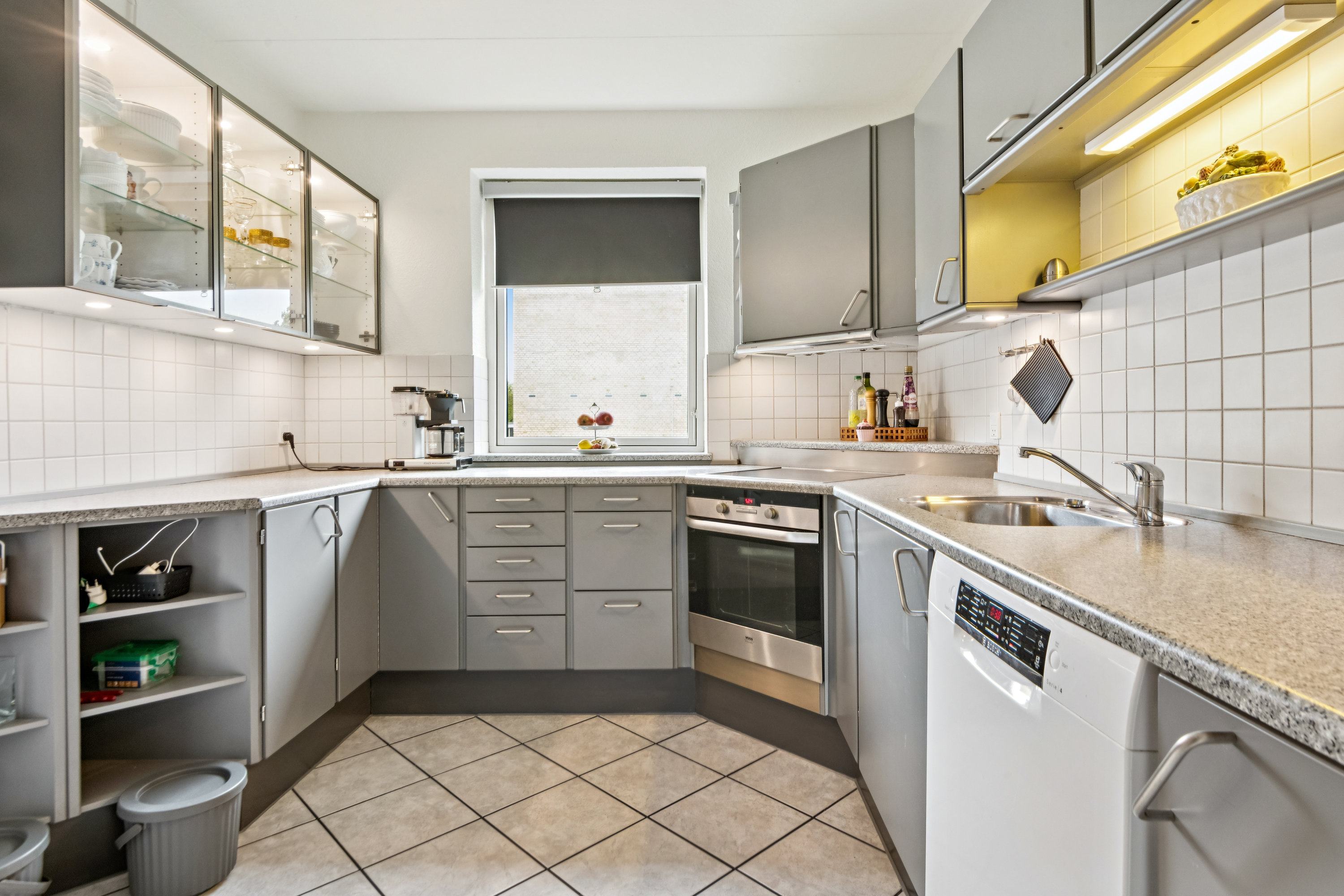 Miniaturebillede 2: køkken. Billede af Enggårdsgade 56, st.. th., 9000 Aalborg