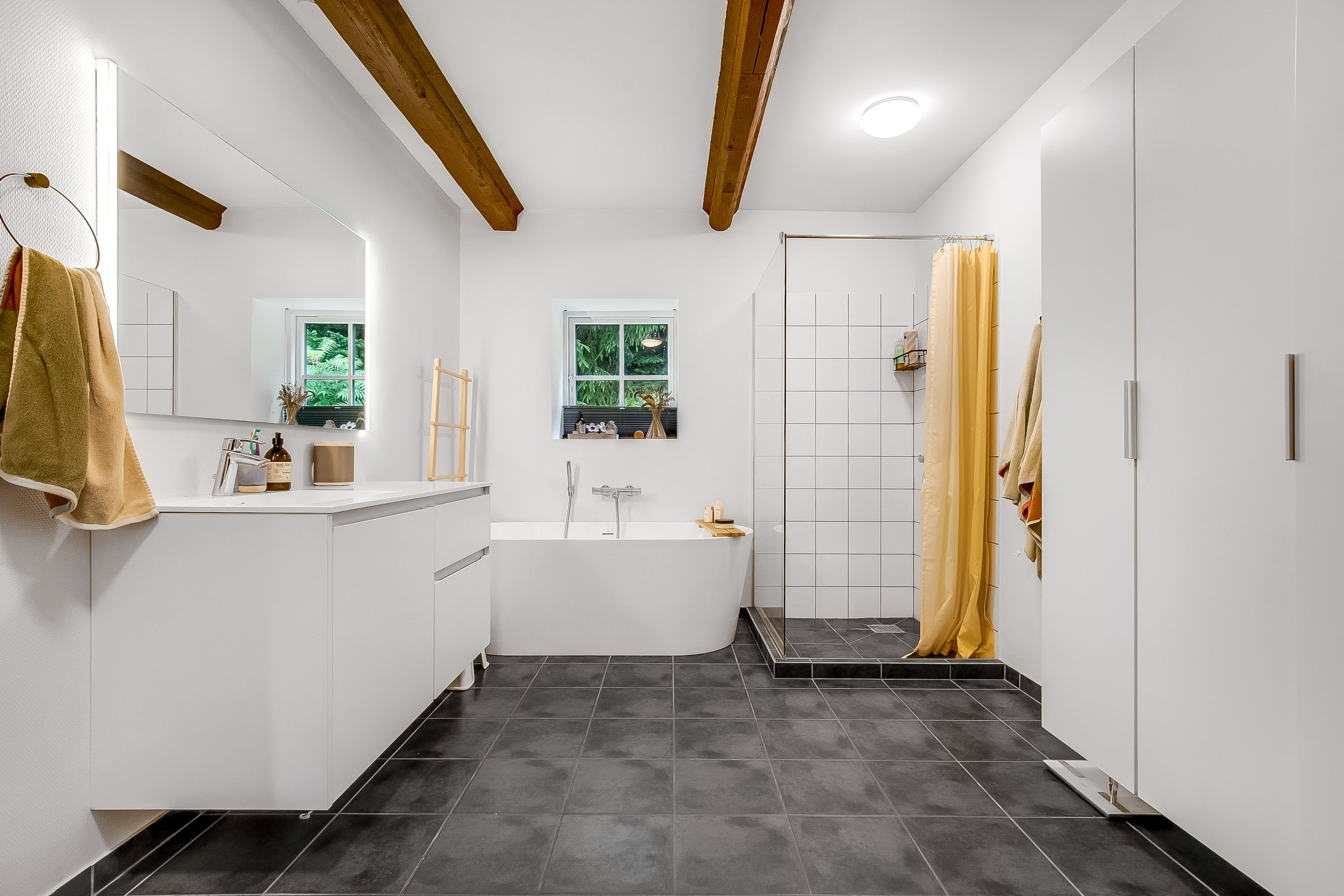 Fremhævet badeværelse billede i fuldskærmstilstand. Billede af Koldingvej 86, Vester Nebel, 6040 Egtved