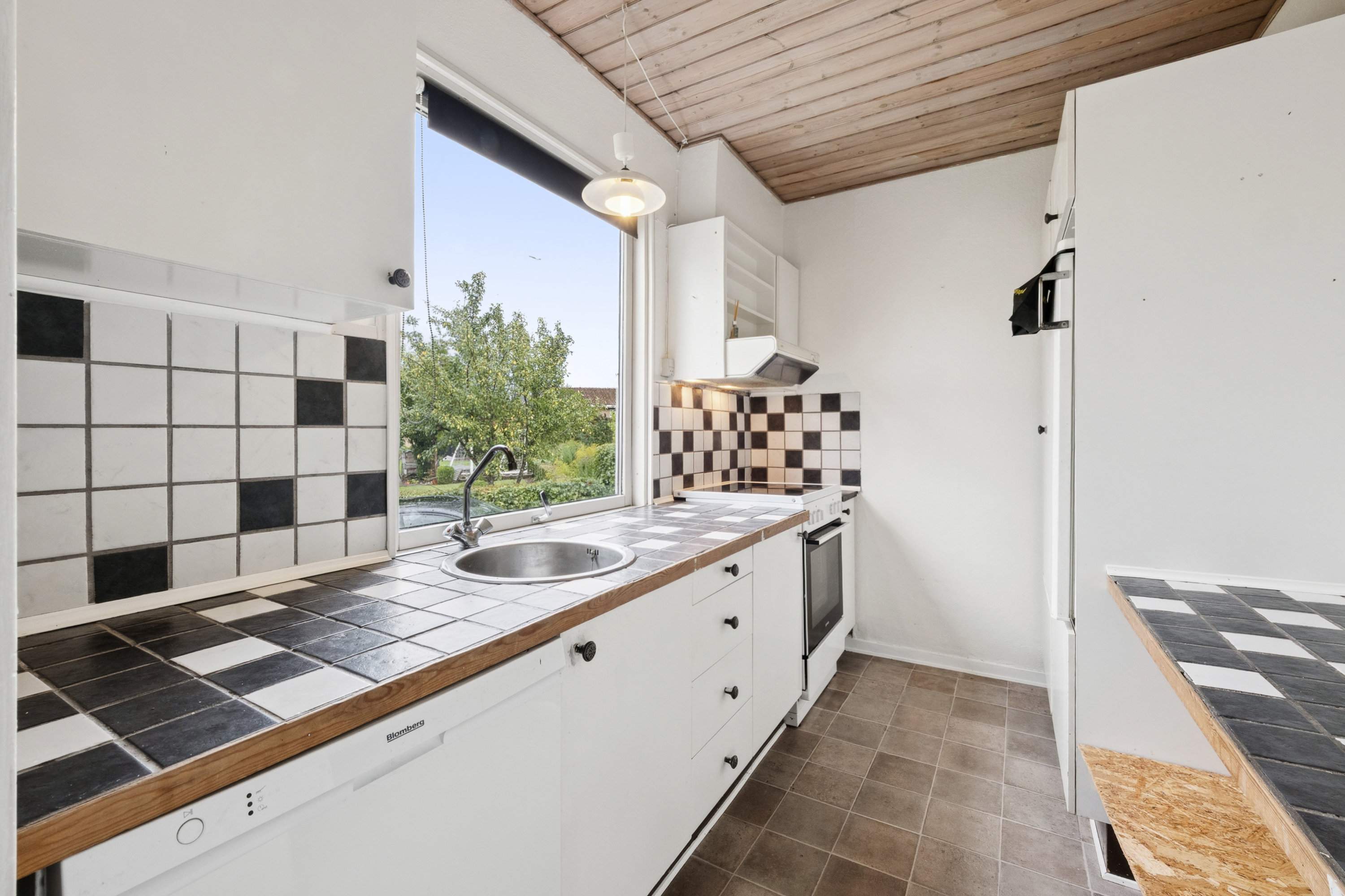 Miniaturebillede 2: køkken. Billede af Fjordvej 7, 8832 Skals