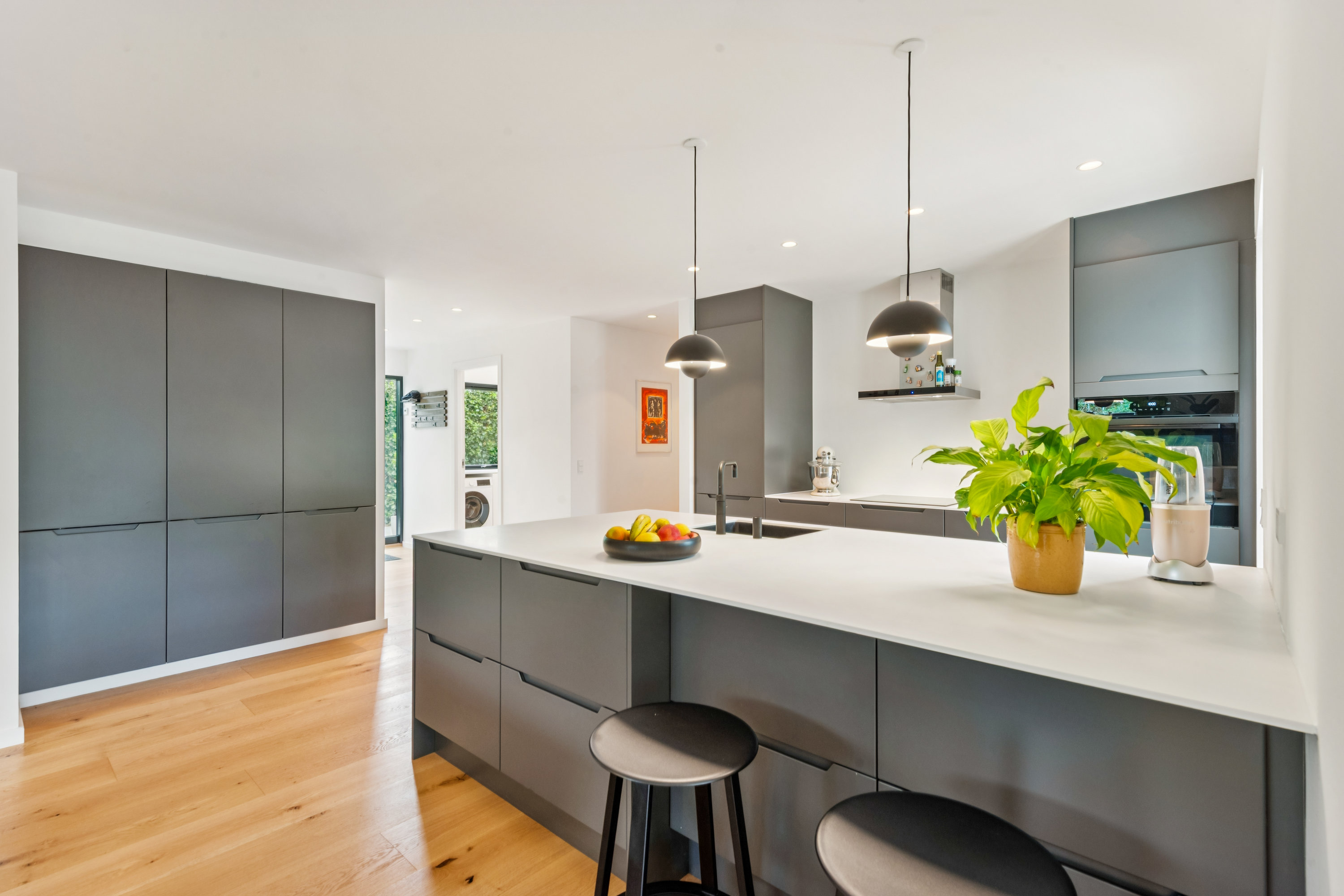 Miniaturebillede 1: køkken. Billede af Hinbjerg 13, 2690 Karlslunde