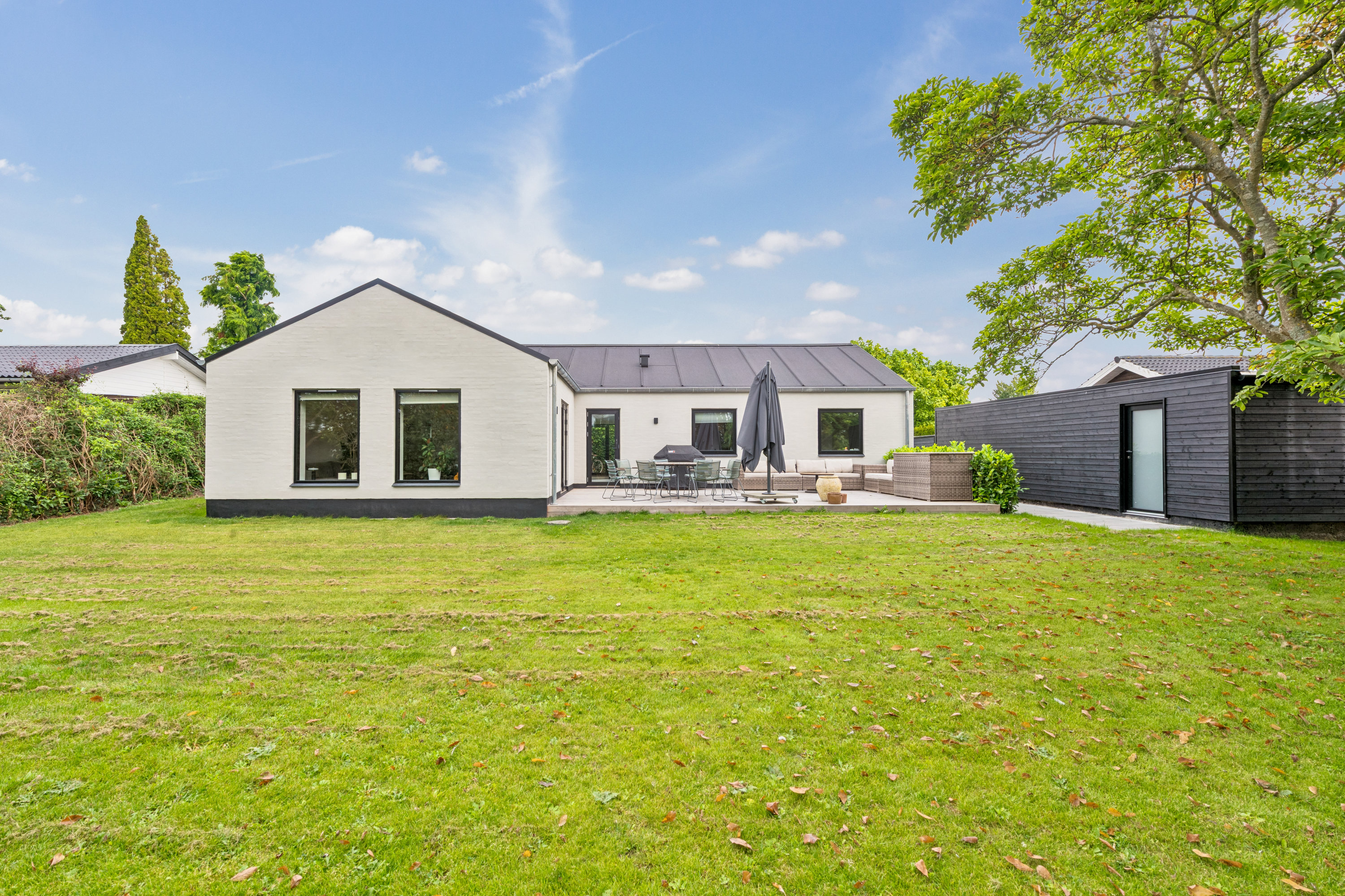 Fremhævet ejendommen billede i fuldskærmstilstand. Billede af Hinbjerg 13, 2690 Karlslunde