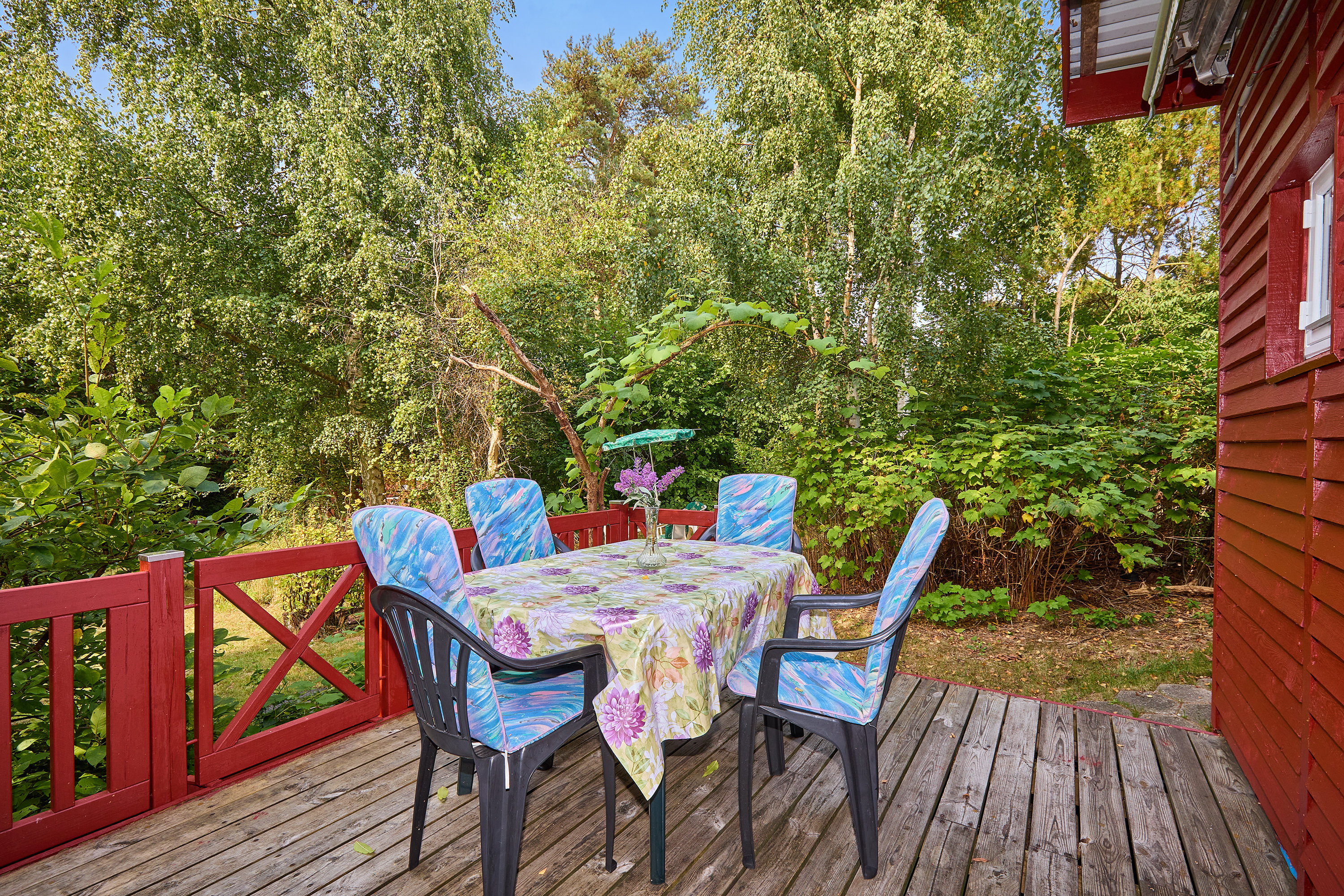 Fremhævet terrasse billede i fuldskærmstilstand. Billede af Gammel Kulhusvej 76, Skoven, 3630 Jægerspris