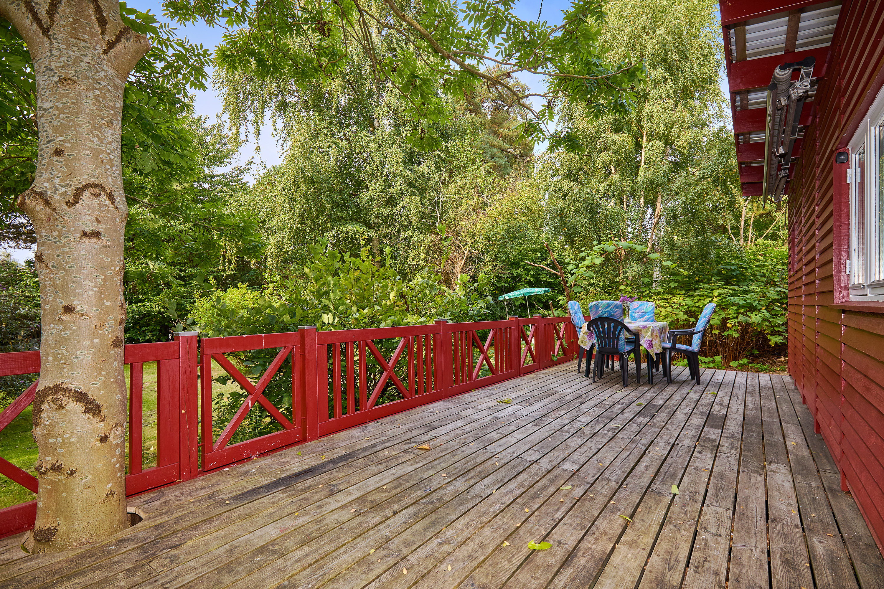 Fremhævet terrasse billede i fuldskærmstilstand. Billede af Gammel Kulhusvej 76, Skoven, 3630 Jægerspris