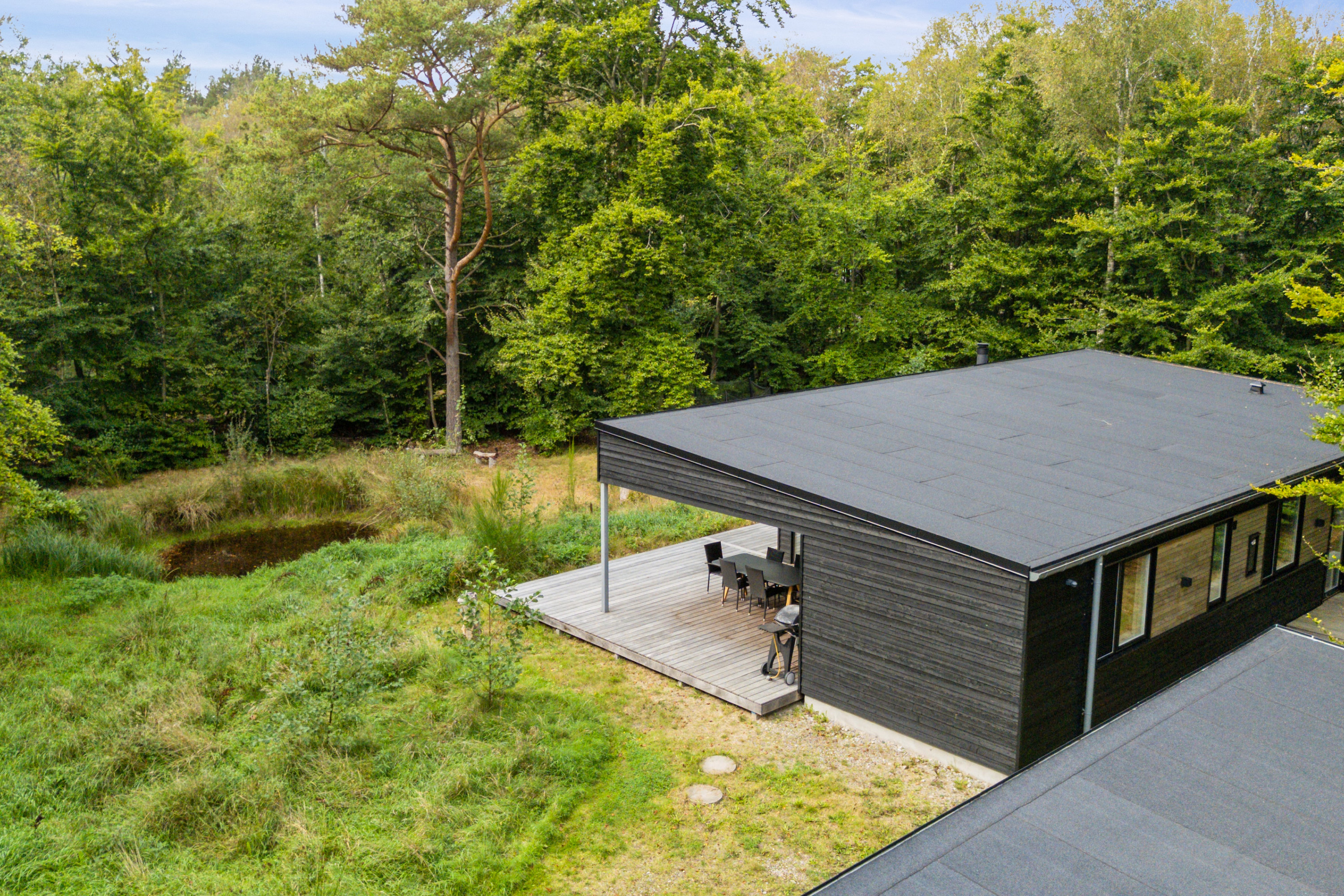 Fremhævet  billede i fuldskærmstilstand. Billede af Vidjeparken 138, Helberskov, 9560 Hadsund