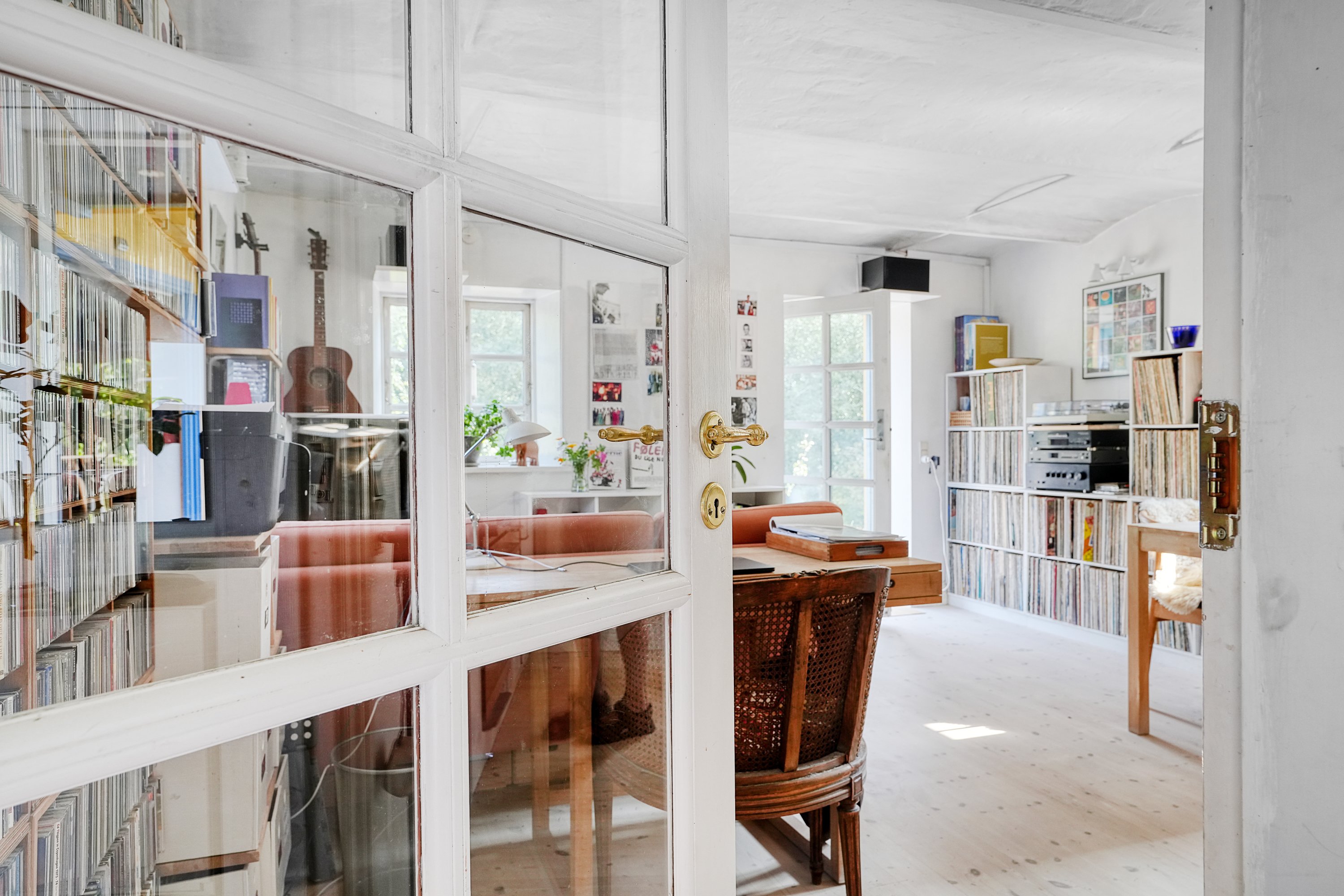 Fremhævet spisestue billede i fuldskærmstilstand. Billede af Langerødvej 27G, Danstrup, 3480 Fredensborg