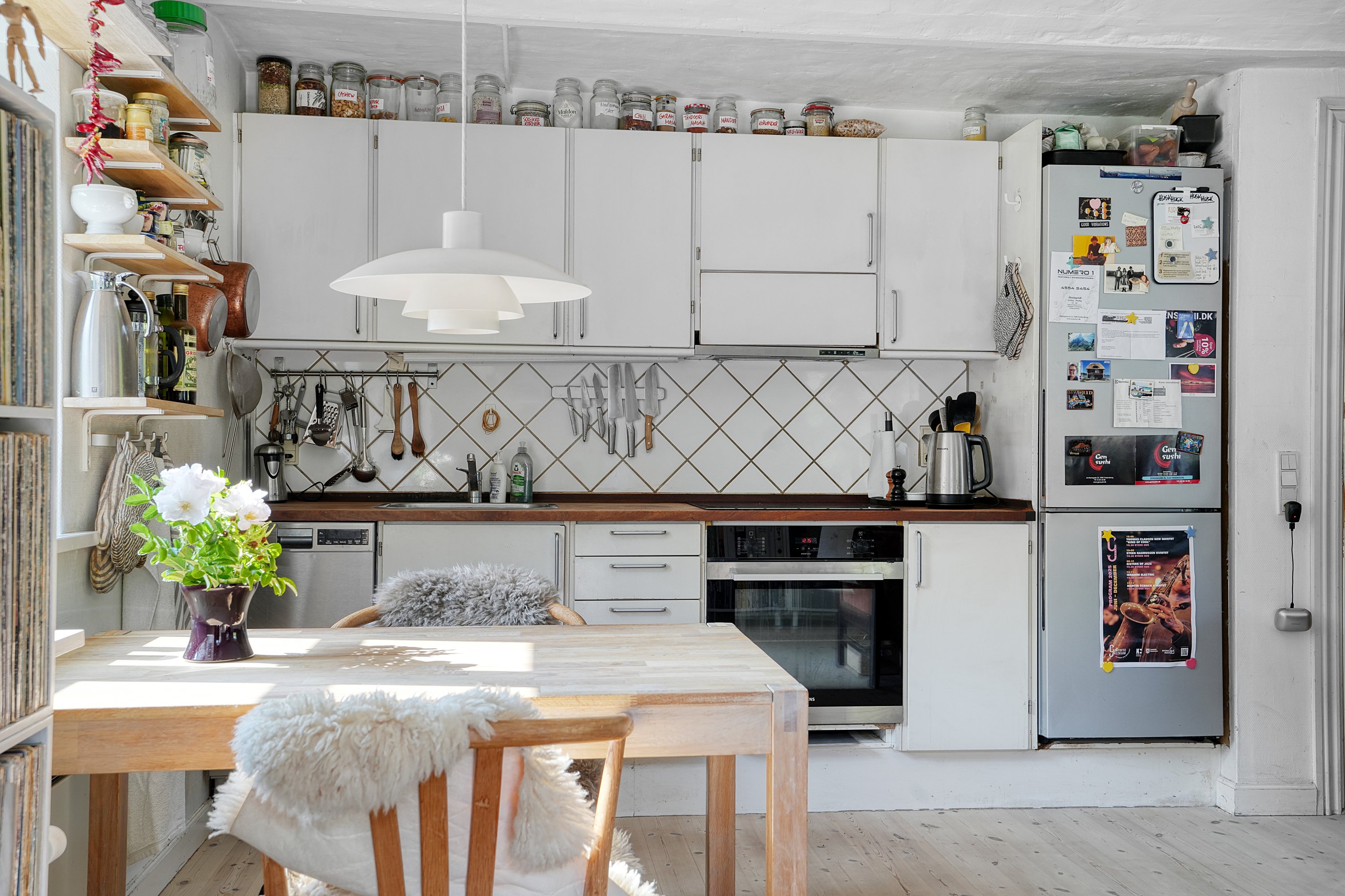 Fremhævet køkken billede i fuldskærmstilstand. Billede af Langerødvej 27G, Danstrup, 3480 Fredensborg