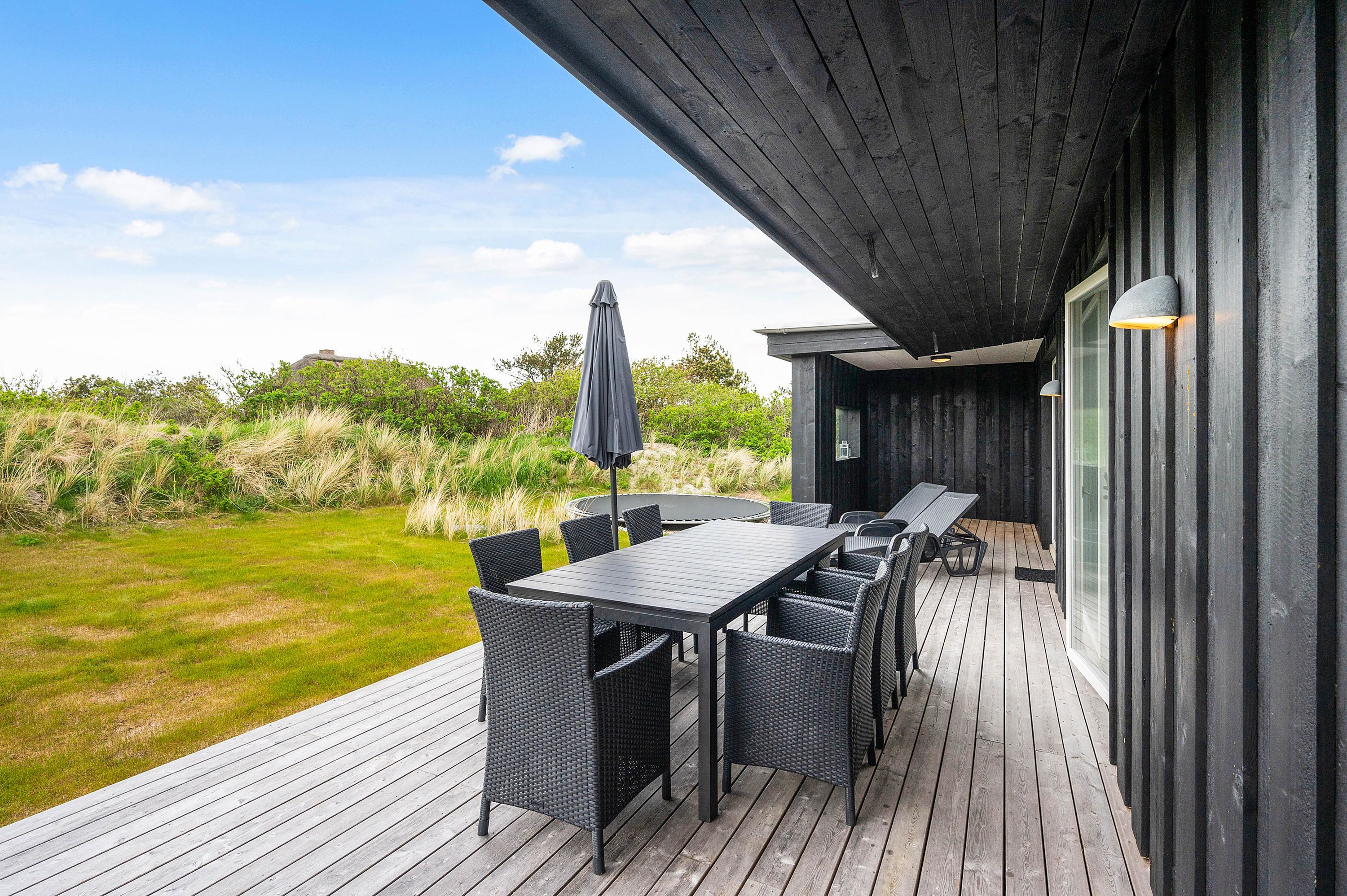 Fremhævet  billede i fuldskærmstilstand. Billede af Fyrmarken 179, Nr Lyngvig, 6960 Hvide Sande