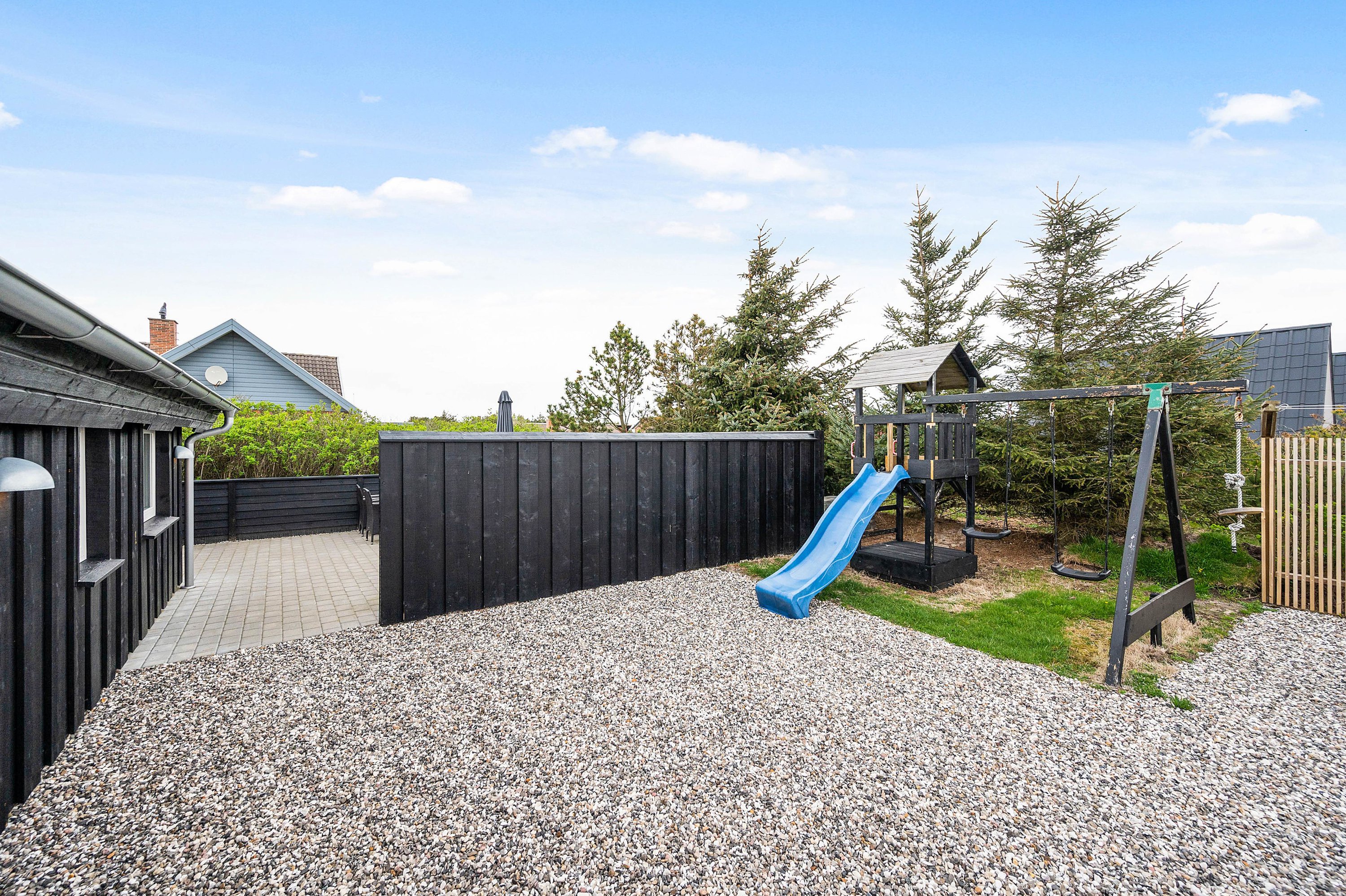 Fremhævet  billede i fuldskærmstilstand. Billede af Fyrmarken 179, Nr Lyngvig, 6960 Hvide Sande