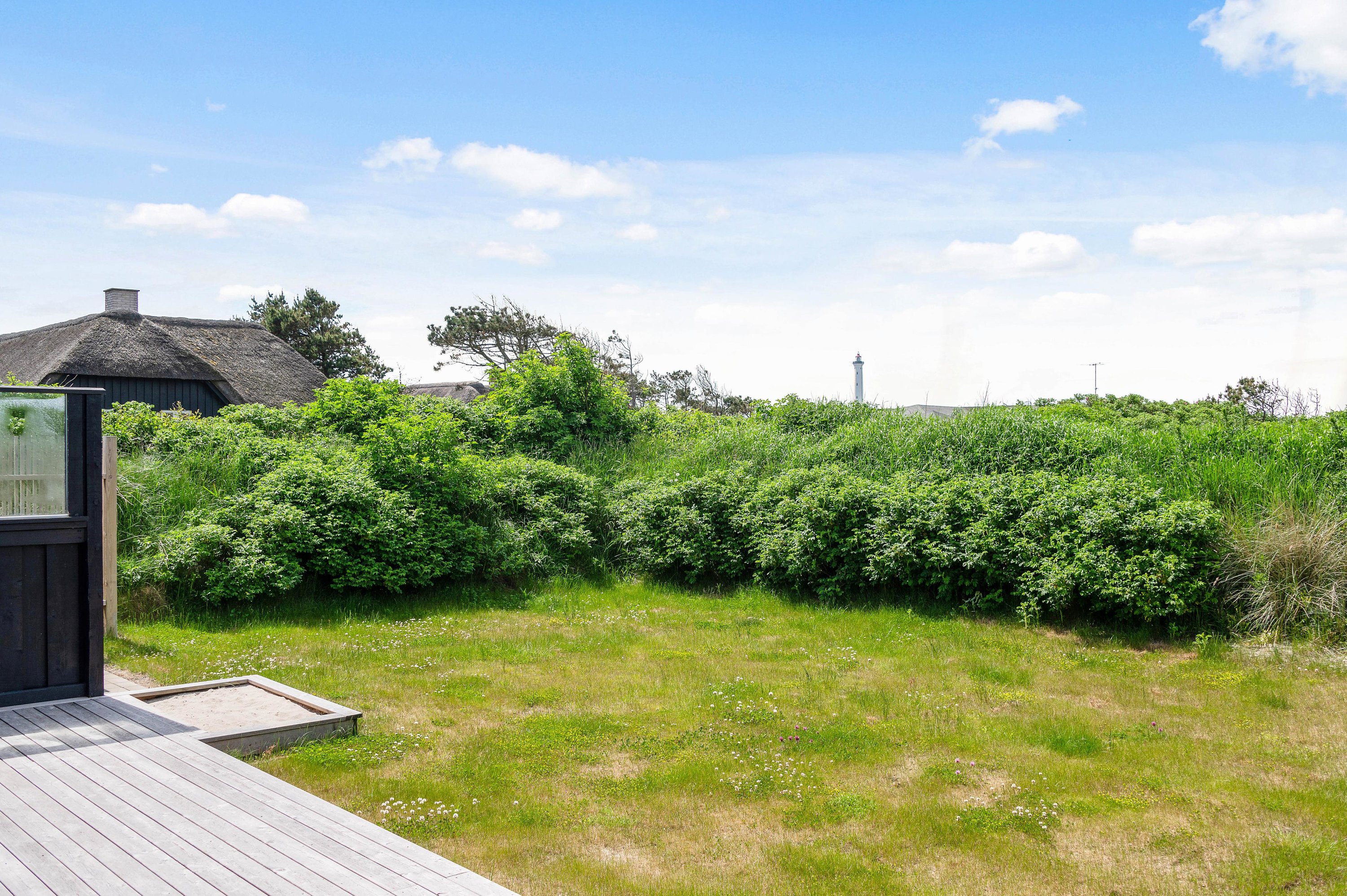 Fremhævet  billede i fuldskærmstilstand. Billede af Fyrmarken 179, Nr Lyngvig, 6960 Hvide Sande