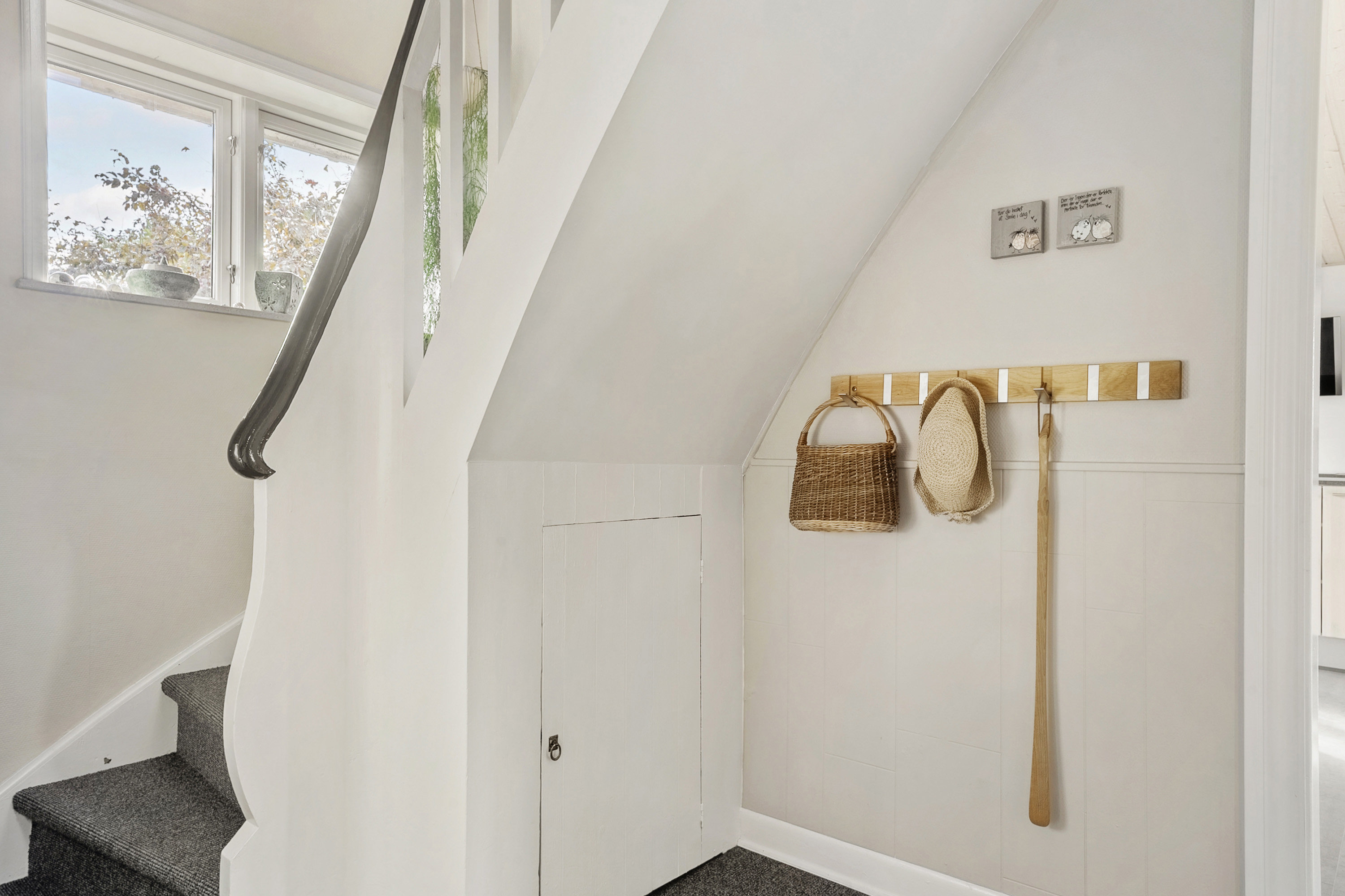 Fremhævet gang billede i fuldskærmstilstand. Billede af Oensvej 69, 8700 Horsens