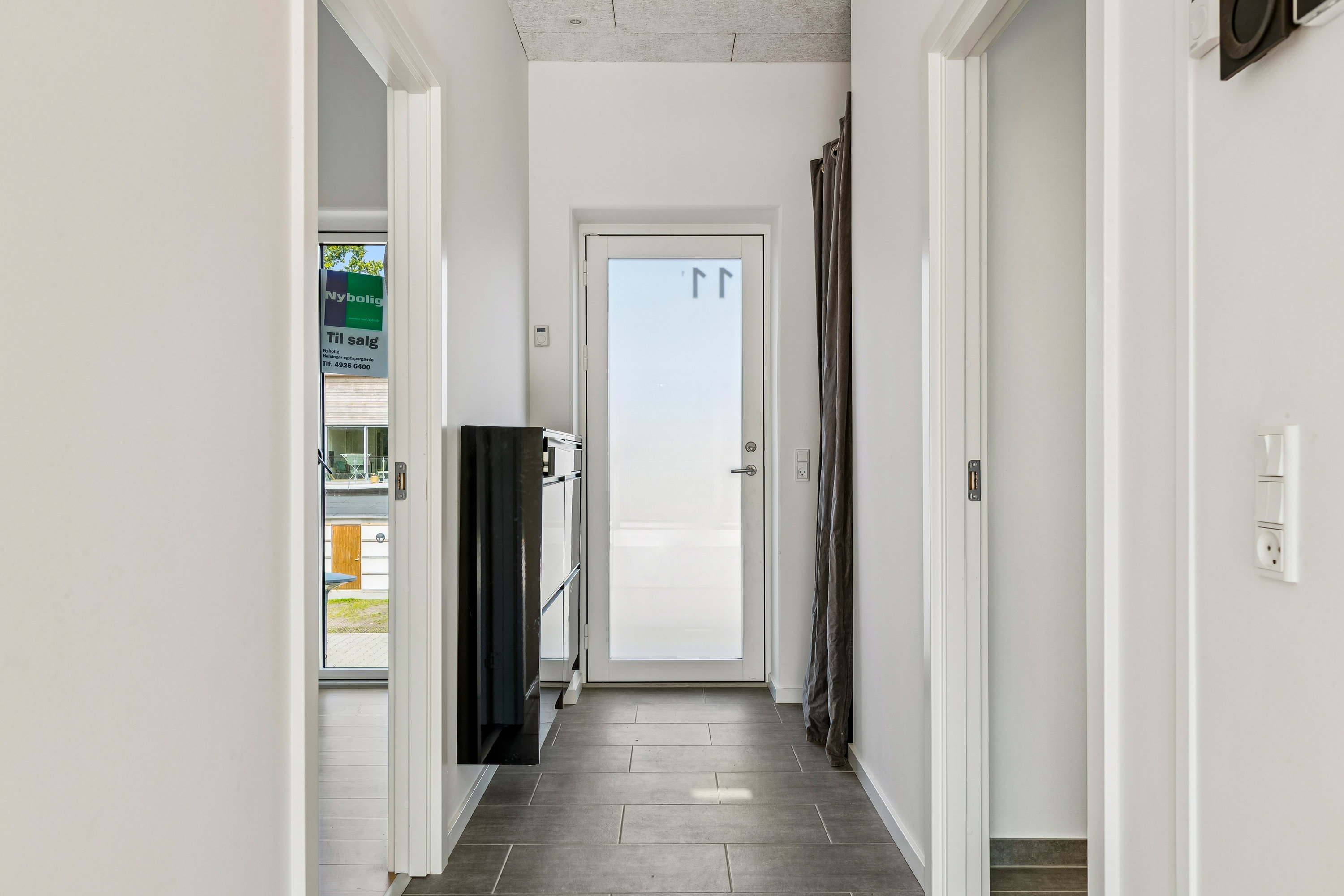 Fremhævet gang billede i fuldskærmstilstand. Billede af Teglværksbakken 11, 1., 3140 Ålsgårde