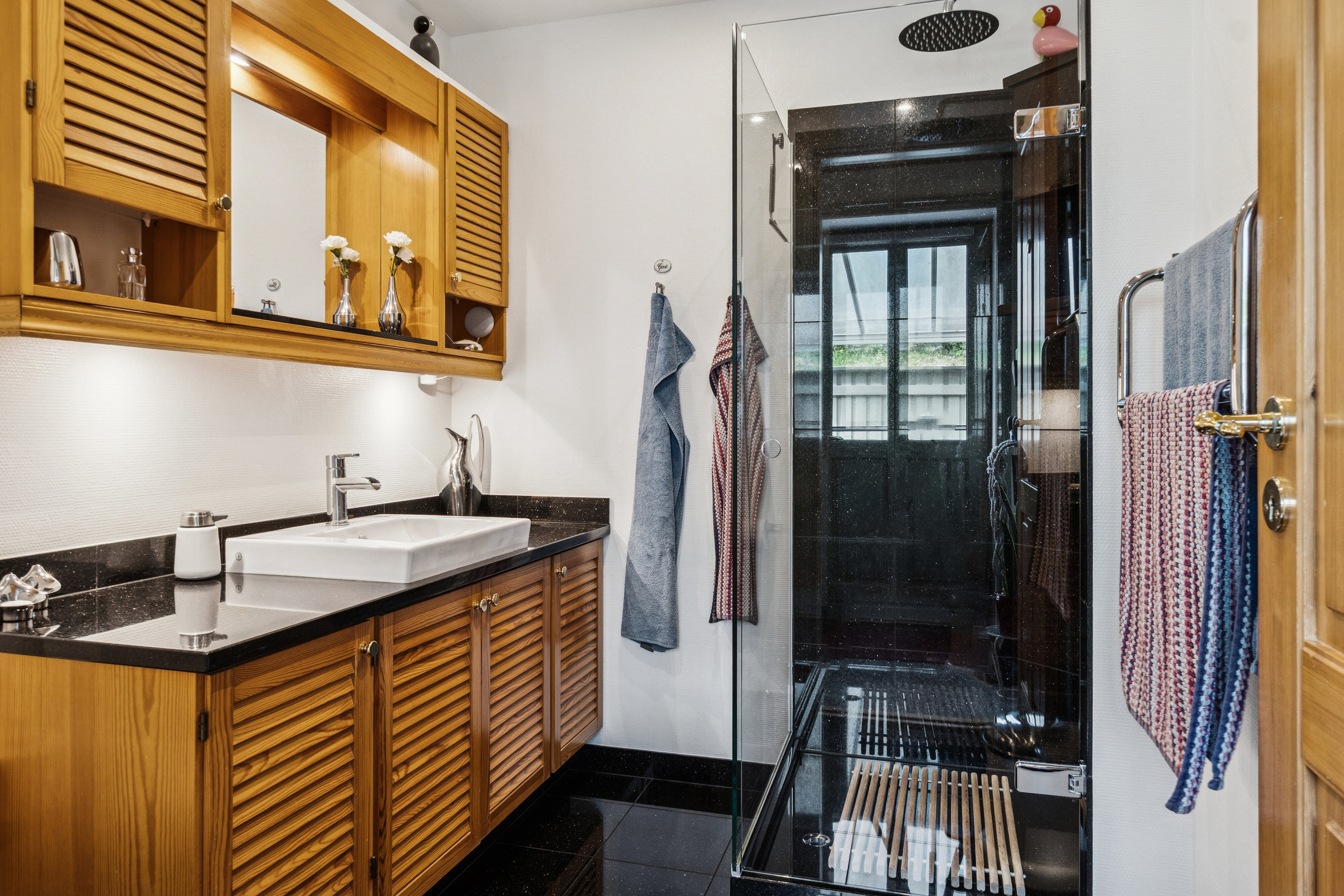 Fremhævet badeværelse billede i fuldskærmstilstand. Billede af Teglværksvej 17, 4340 Tølløse