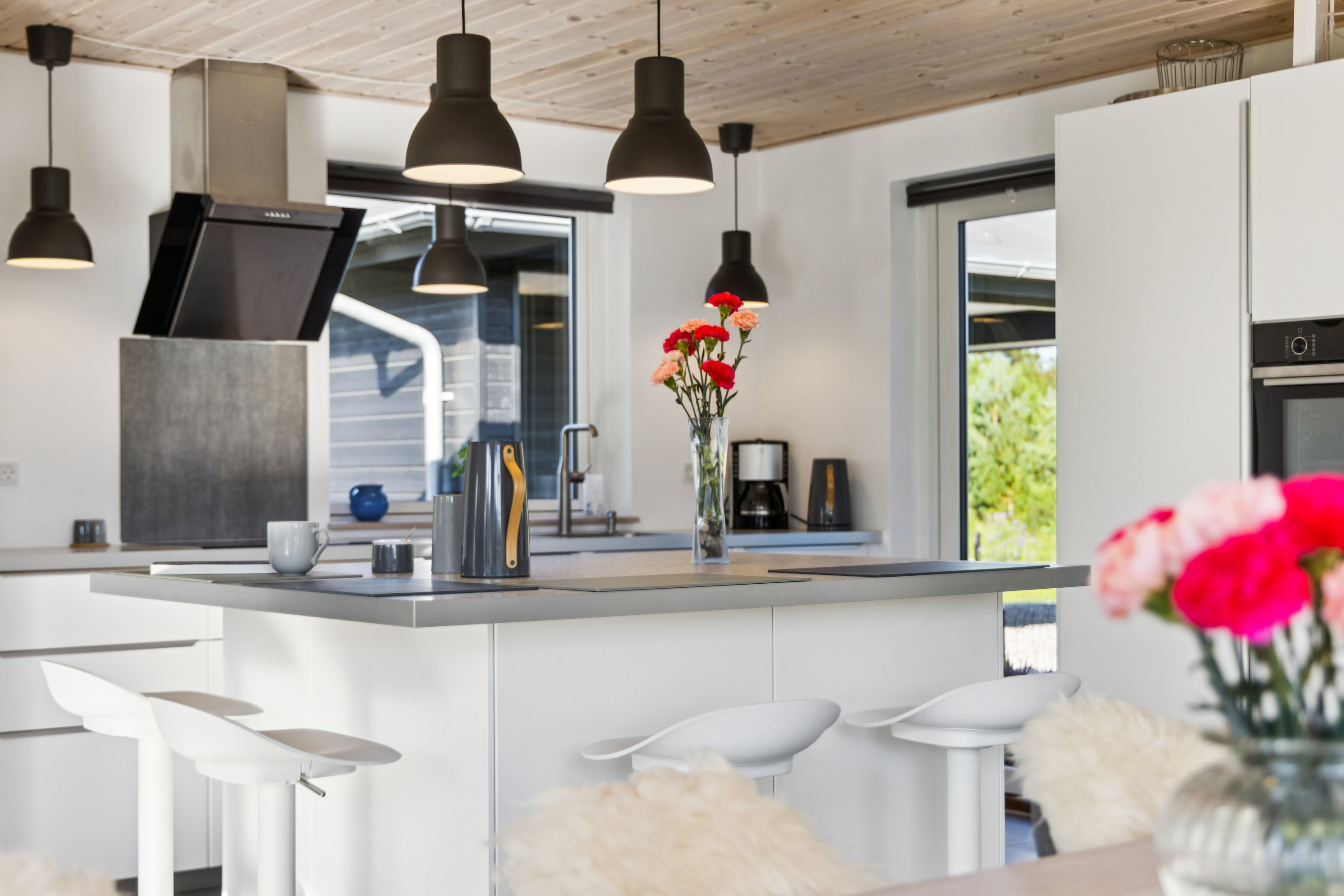 Fremhævet køkken billede i fuldskærmstilstand. Billede af Rødkløvervej 17, Hou, 9370 Hals