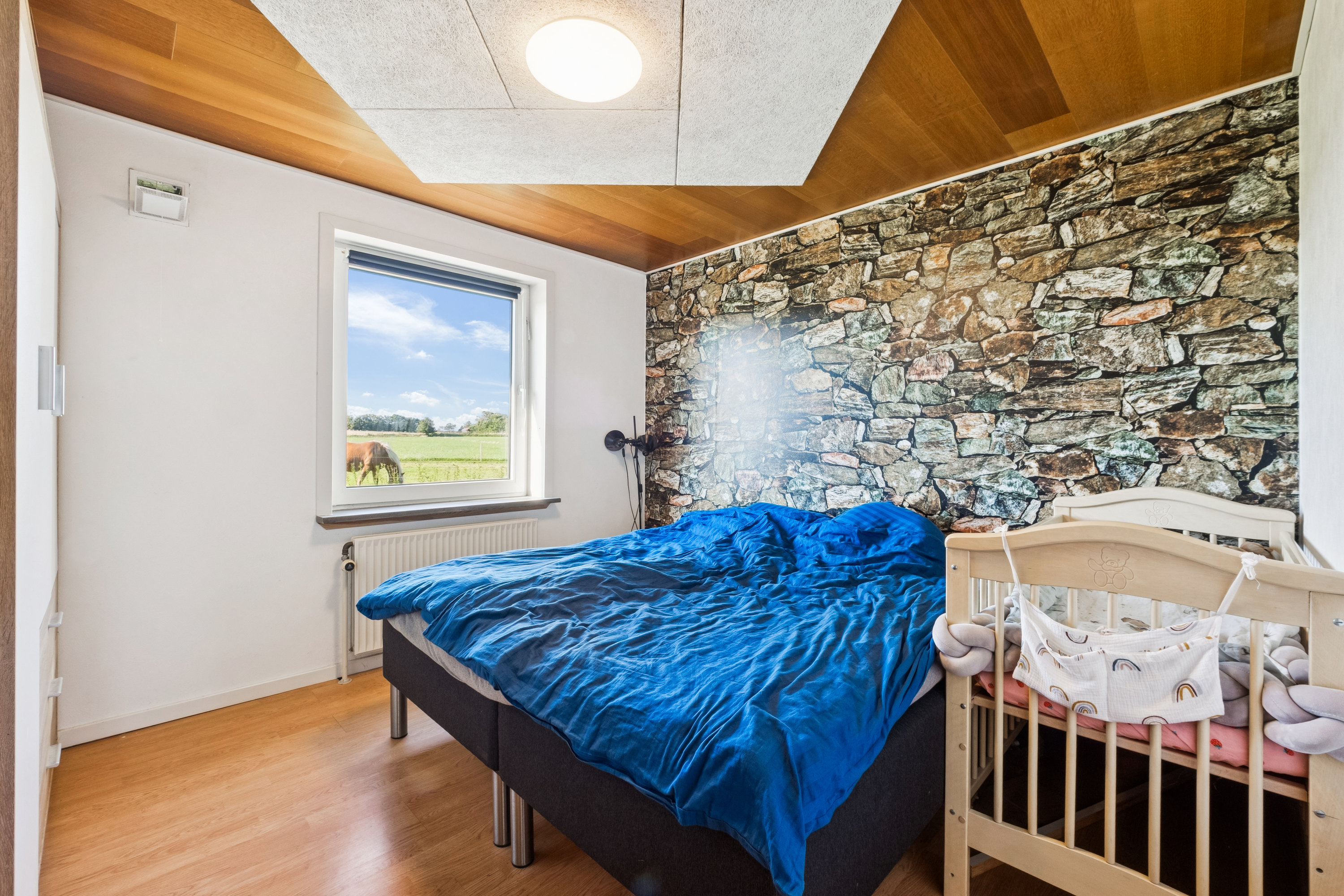 Fremhævet værelse billede i fuldskærmstilstand. Billede af Næssundvej 389, Karby, 7960 Karby