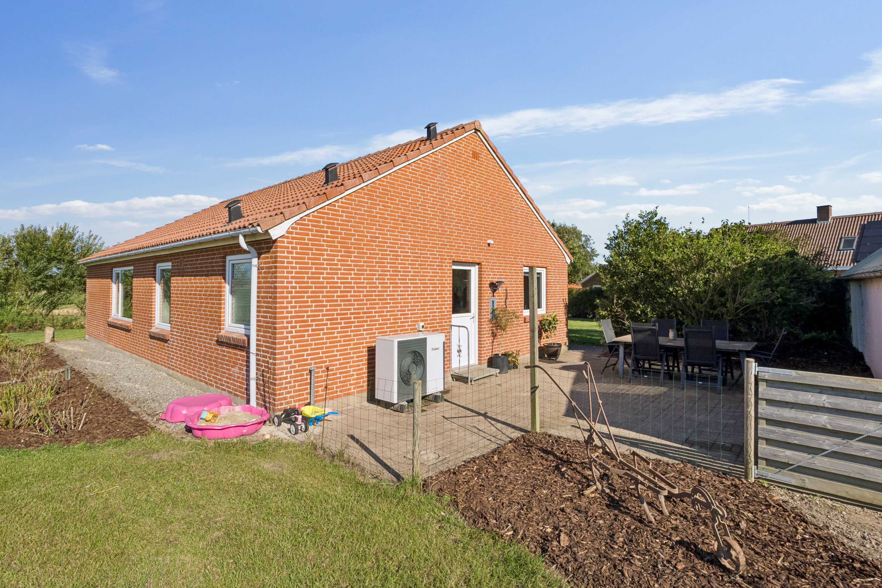 Fremhævet ejendom 1 billede i fuldskærmstilstand. Billede af Næssundvej 389, Karby, 7960 Karby