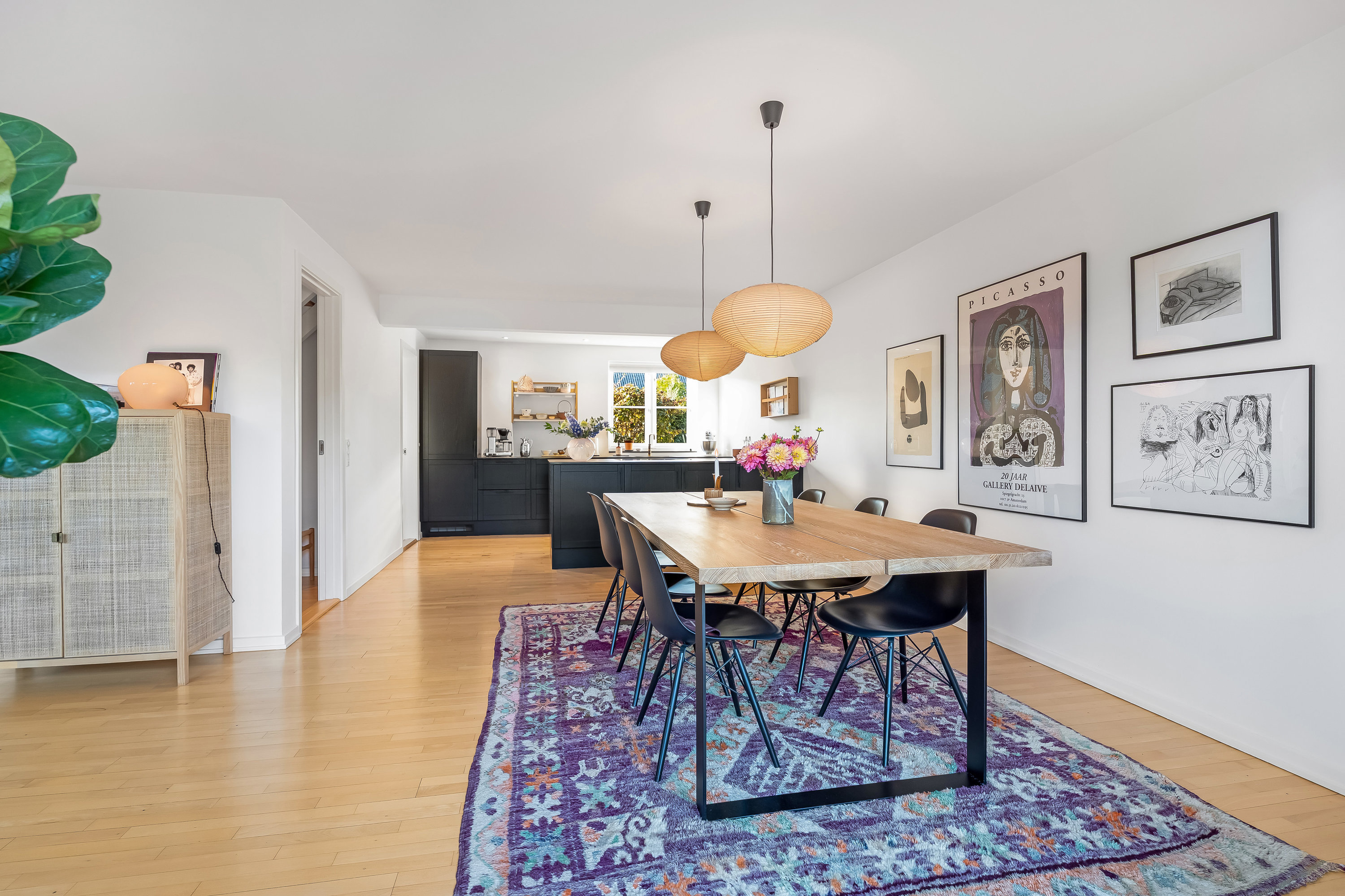 Fremhævet stue billede i fuldskærmstilstand. Billede af Bispevænget 18, 4930 Maribo