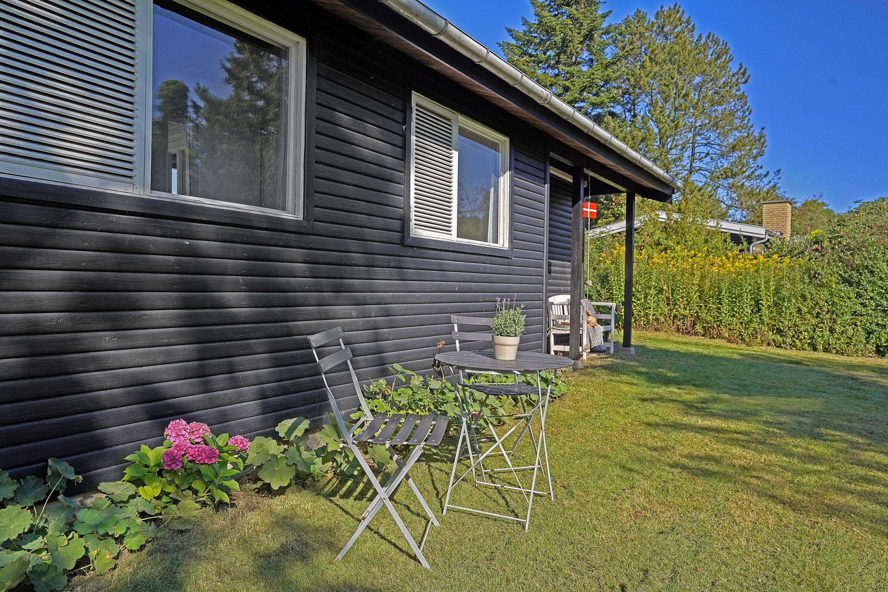 Fremhævet ejendommen billede i fuldskærmstilstand. Billede af Uglevej 3, 3120 Dronningmølle