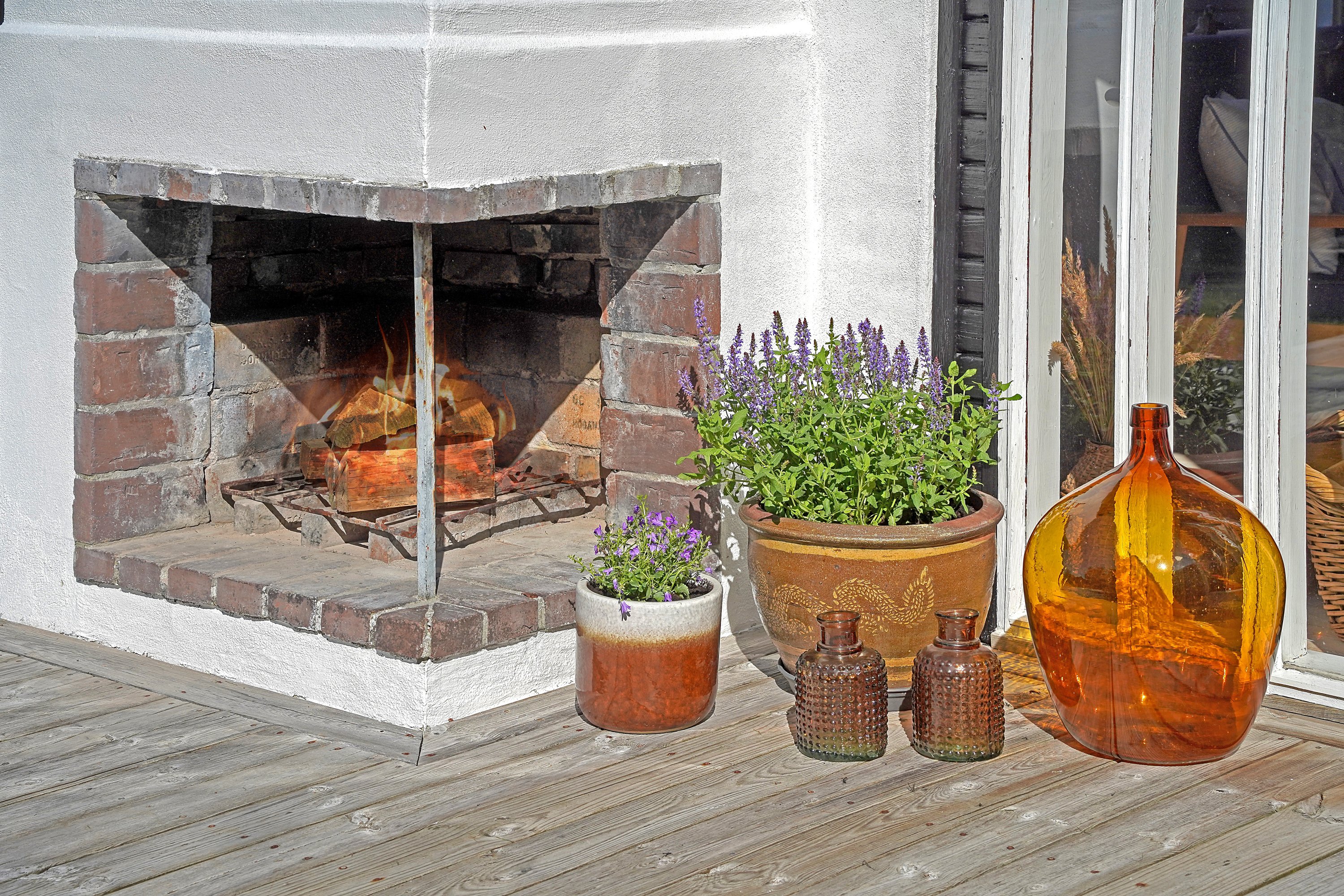 Fremhævet terrasse billede i fuldskærmstilstand. Billede af Uglevej 3, 3120 Dronningmølle