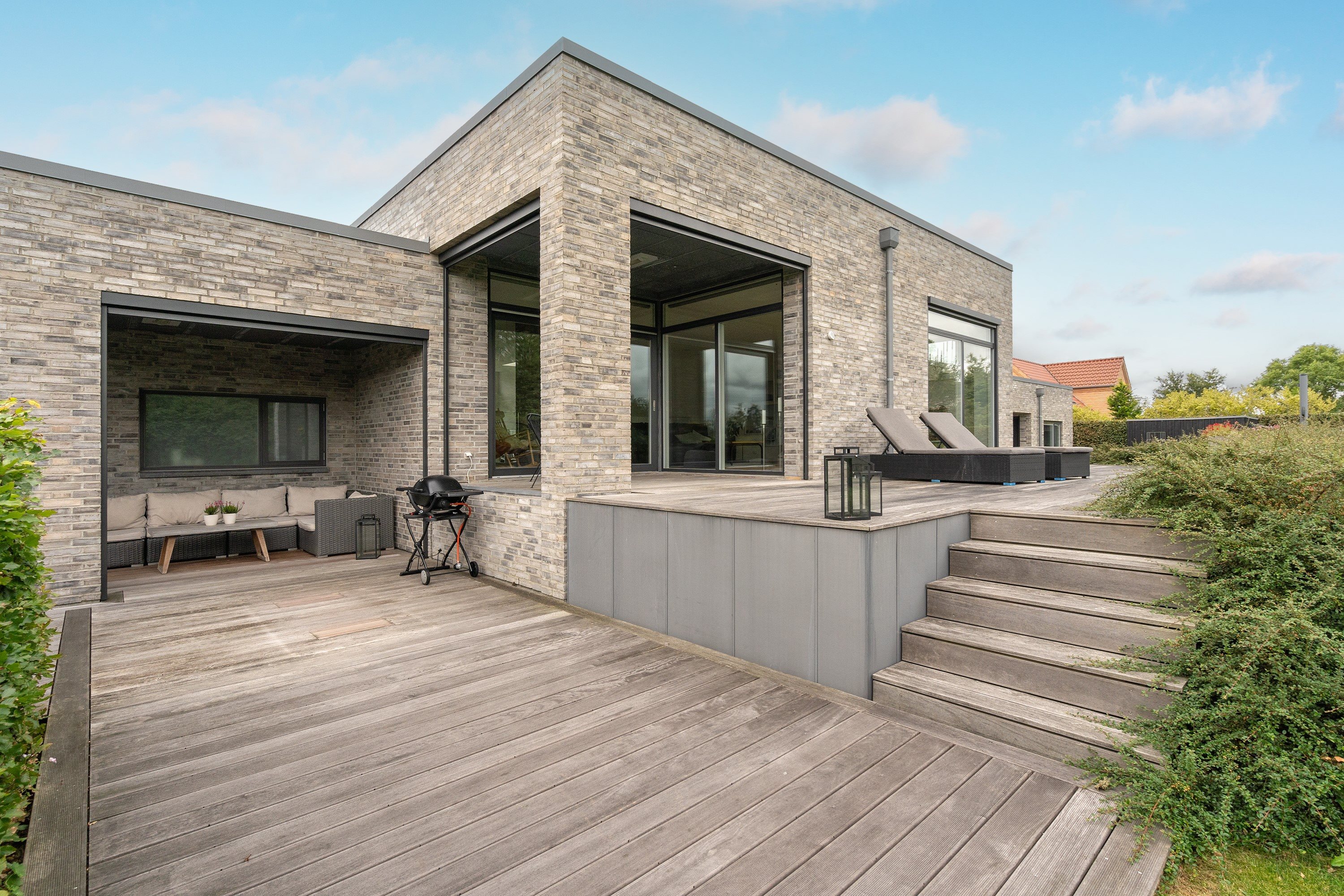 Fremhævet terrasse billede i fuldskærmstilstand. Billede af Bjerget 25, 6800 Varde