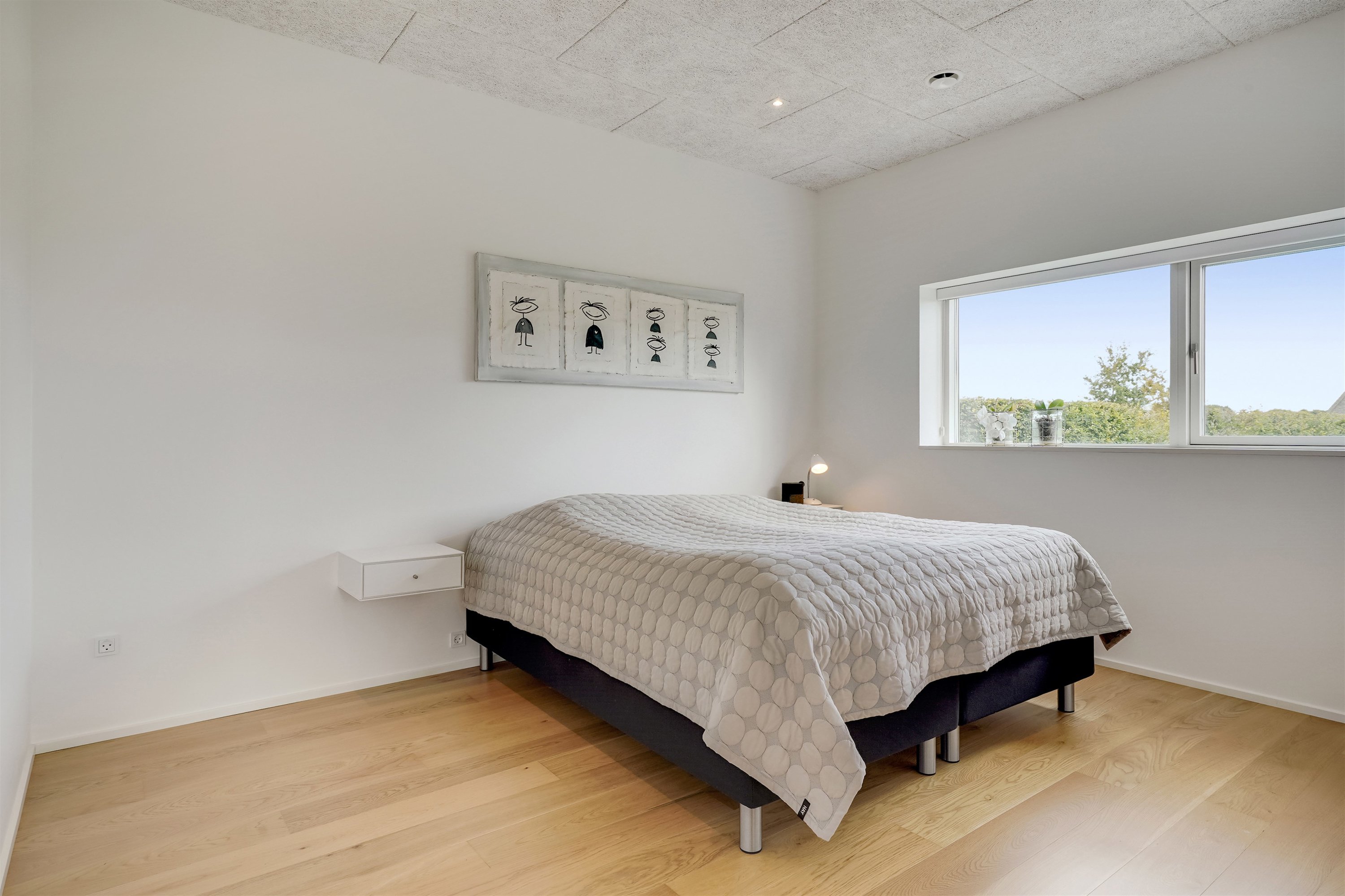 Fremhævet soveværelse billede i fuldskærmstilstand. Billede af Bjerget 25, 6800 Varde