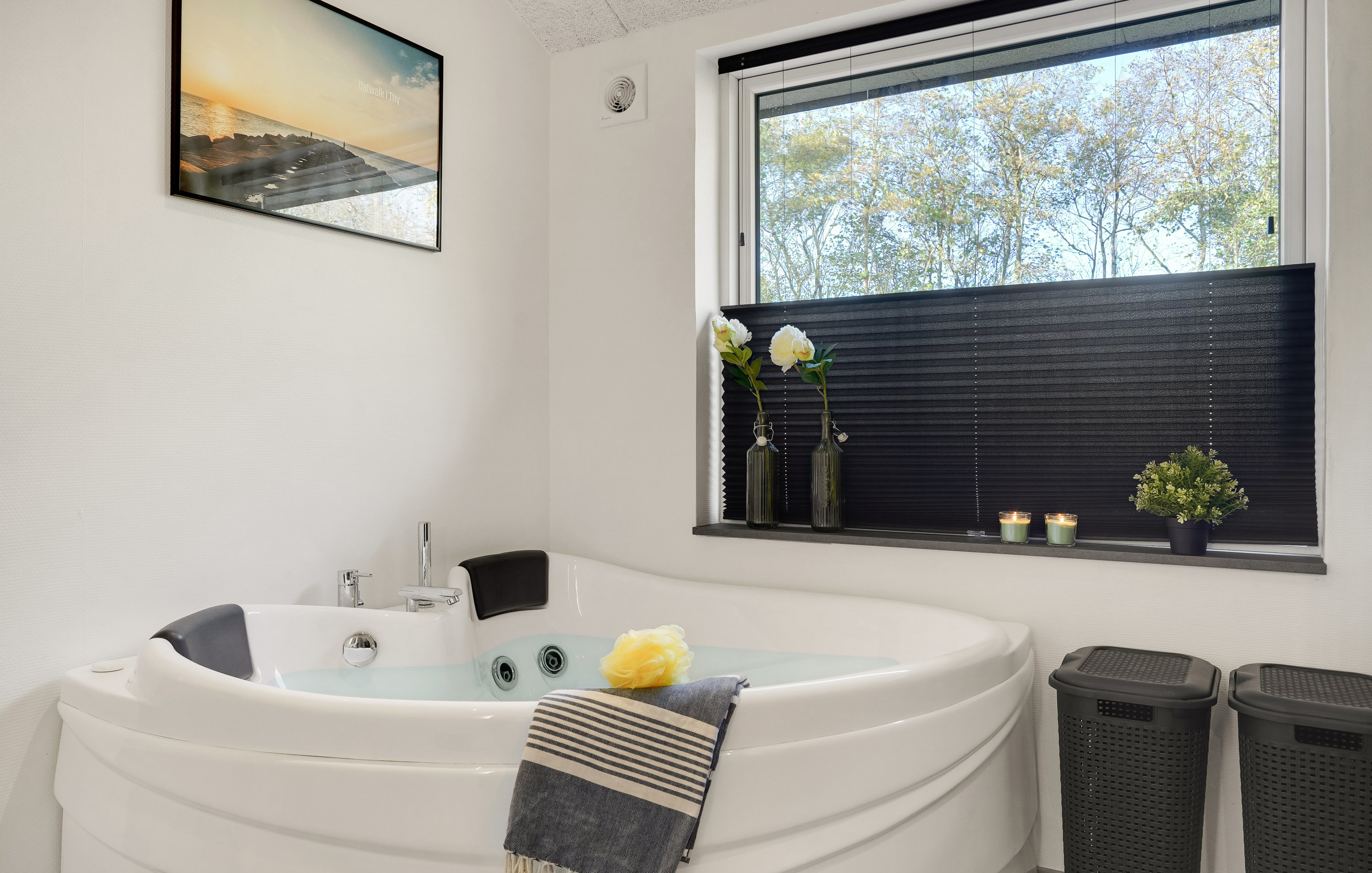 Fremhævet  billede i fuldskærmstilstand. Billede af Flamingovej 1, Helligsø, 7760 Hurup Thy