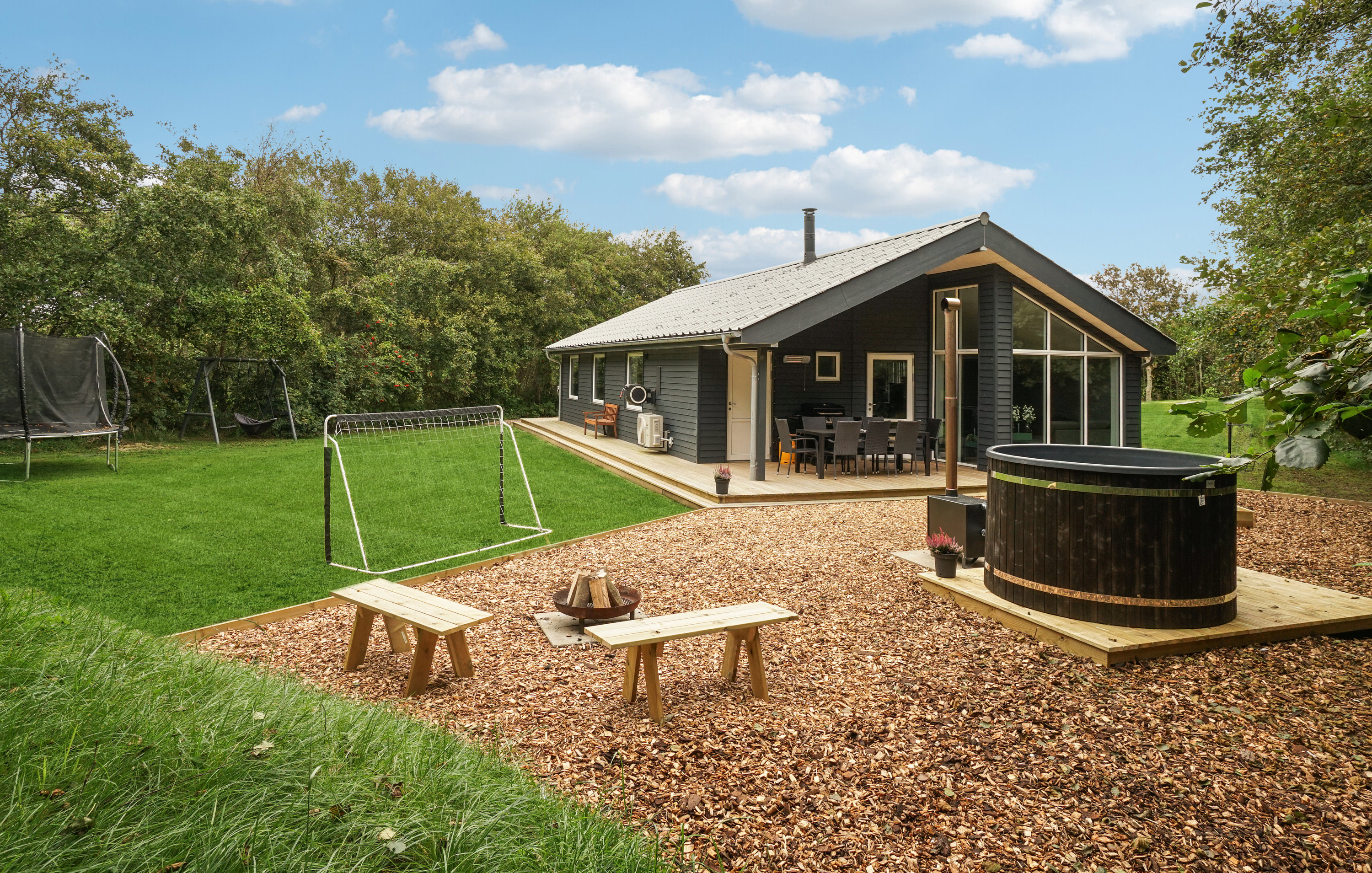 Miniaturebillede 1: . Billede af Flamingovej 1, Helligsø, 7760 Hurup Thy