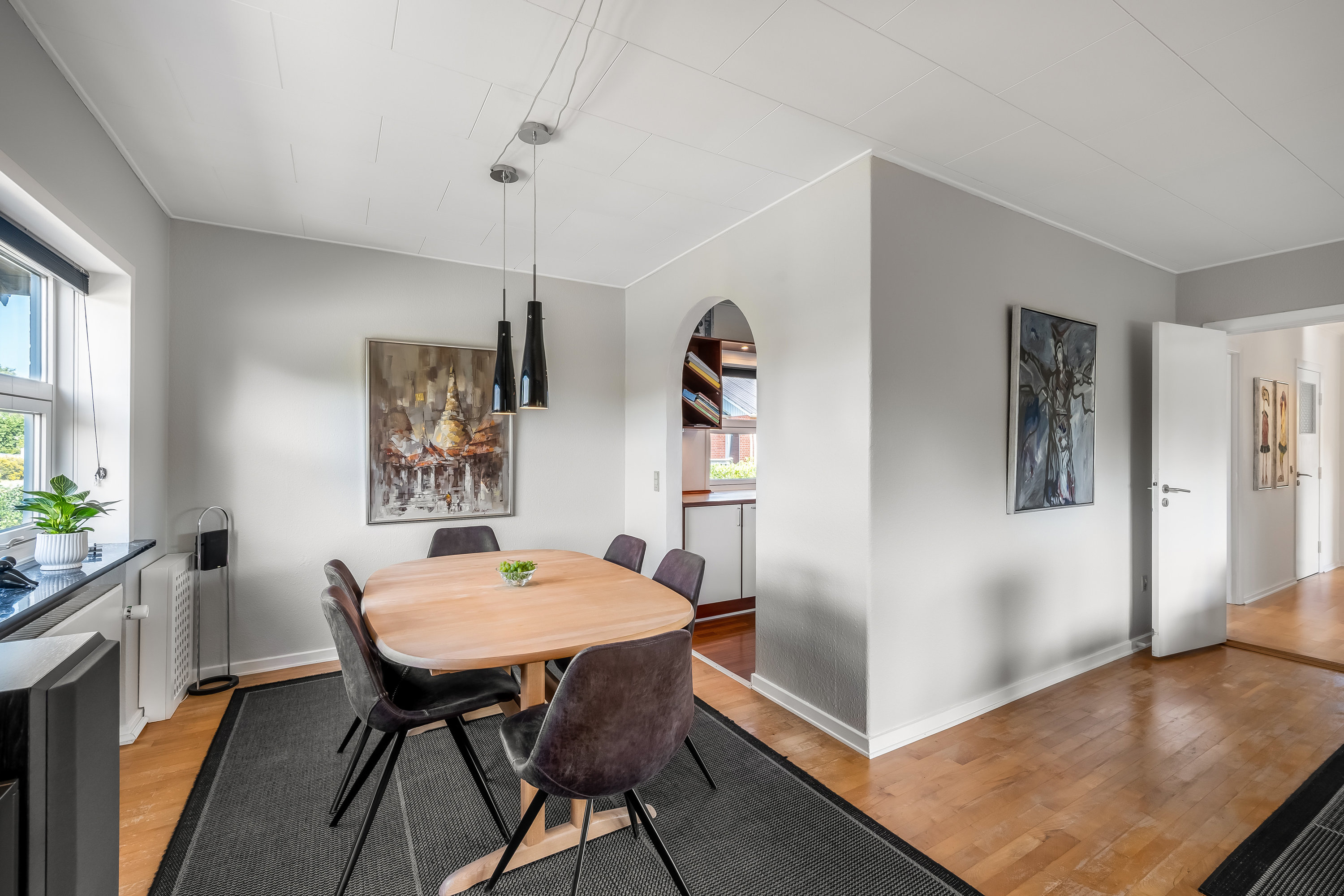 Fremhævet stue billede i fuldskærmstilstand. Billede af Engvej 6, 6240 Løgumkloster