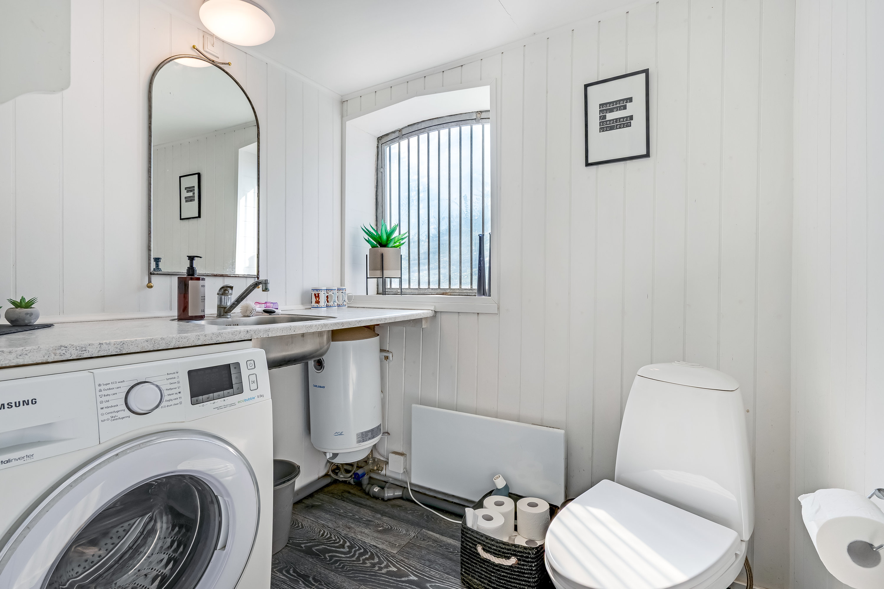 Fremhævet toilet billede i fuldskærmstilstand. Billede af Søgårdsvej 18, Søgård, 6240 Løgumkloster