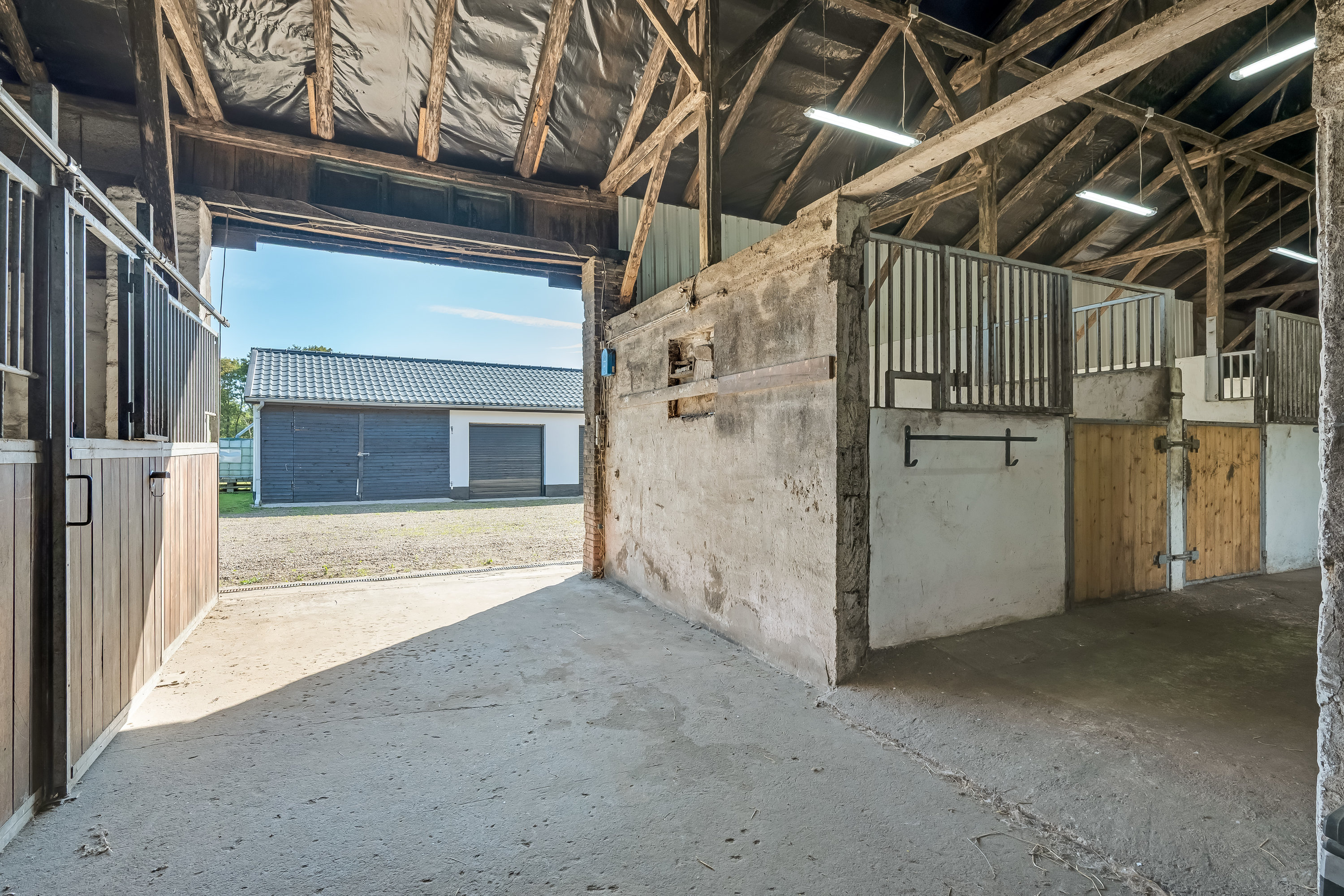 Fremhævet hestestald billede i fuldskærmstilstand. Billede af Søgårdsvej 18, Søgård, 6240 Løgumkloster