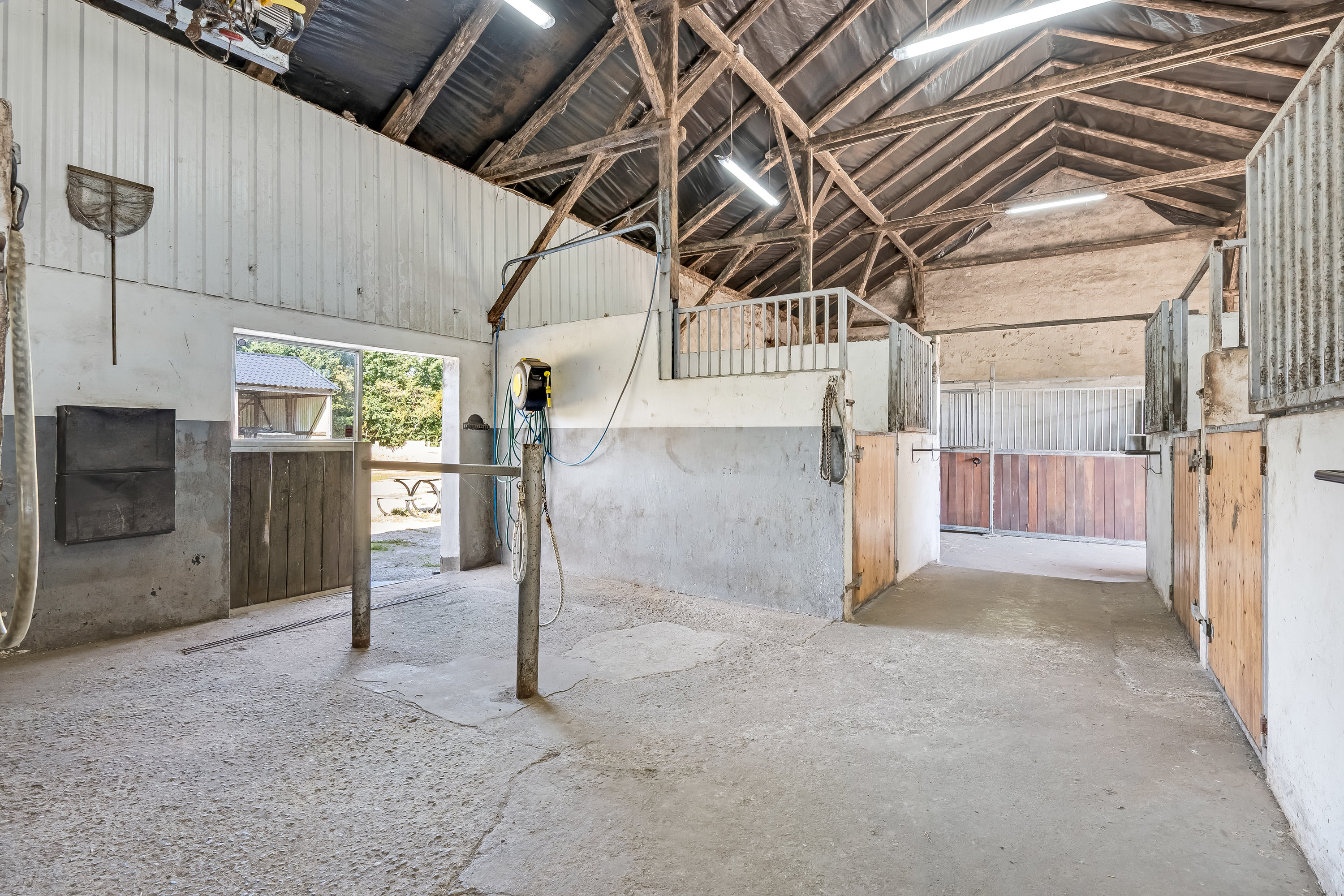 Fremhævet hestestald billede i fuldskærmstilstand. Billede af Søgårdsvej 18, Søgård, 6240 Løgumkloster